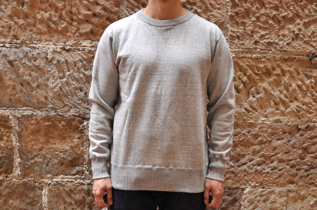 Studio D'Artisan ‘Standard’ 12oz Loopwheel Sweatshirt (Heather Grey)