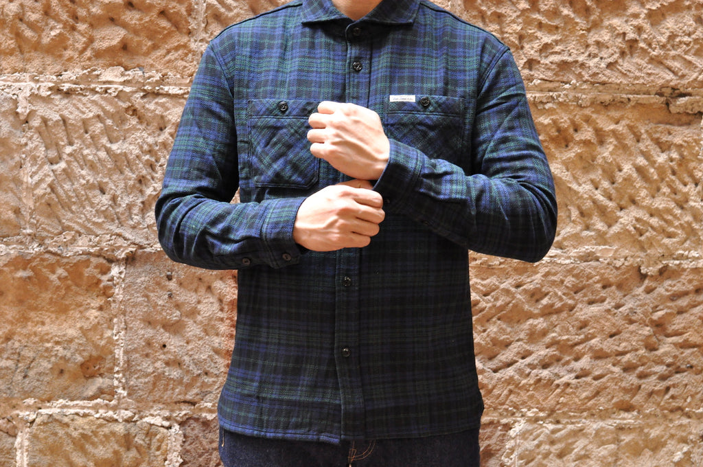 The Flat Head 12oz Round Collar Flannel Shirt (Midnight Blue)