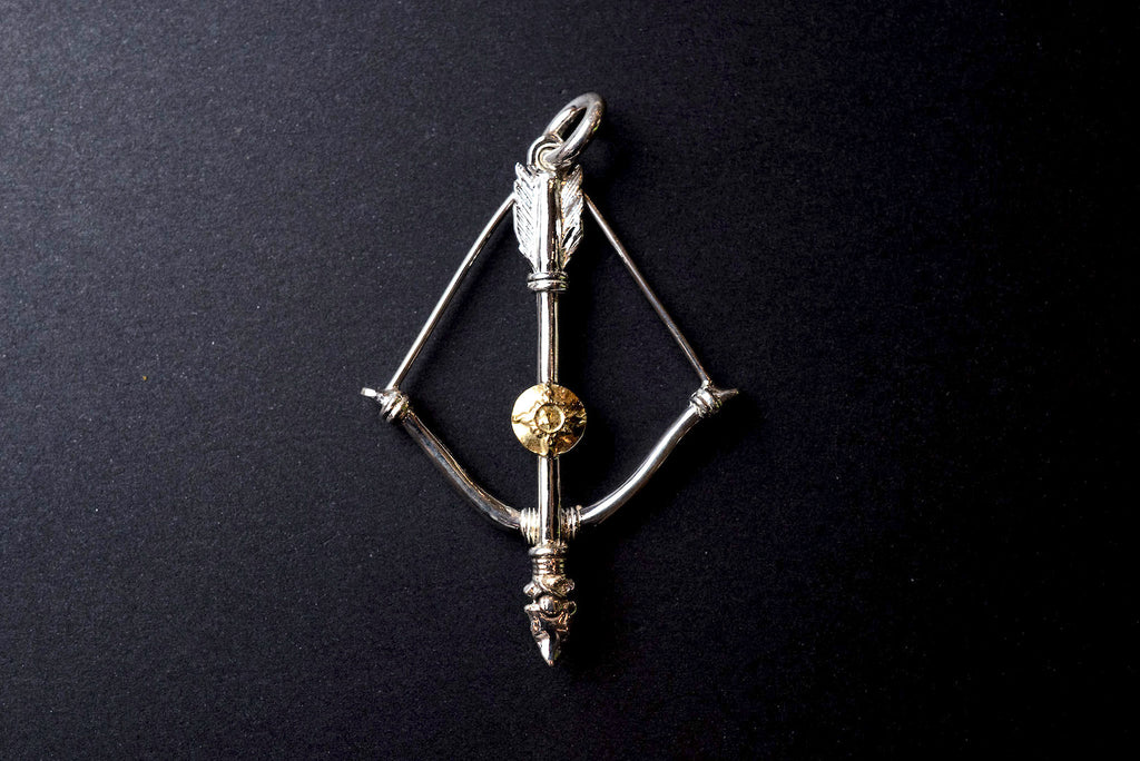 FIRST ARROW'S SIZE MEDIUM "BOW & ARROW" PENDANT K18 GOLD EMBLEM (P-217)