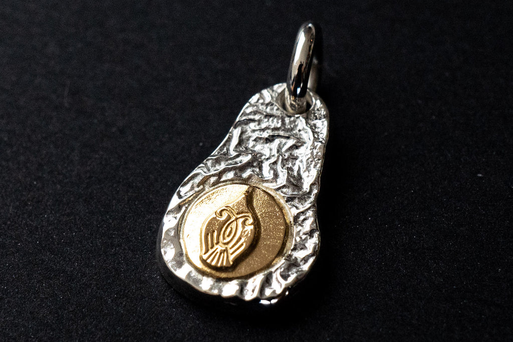 Legend "Stippled" Small Pendant with 22k Gold Emblem (P-17-S)