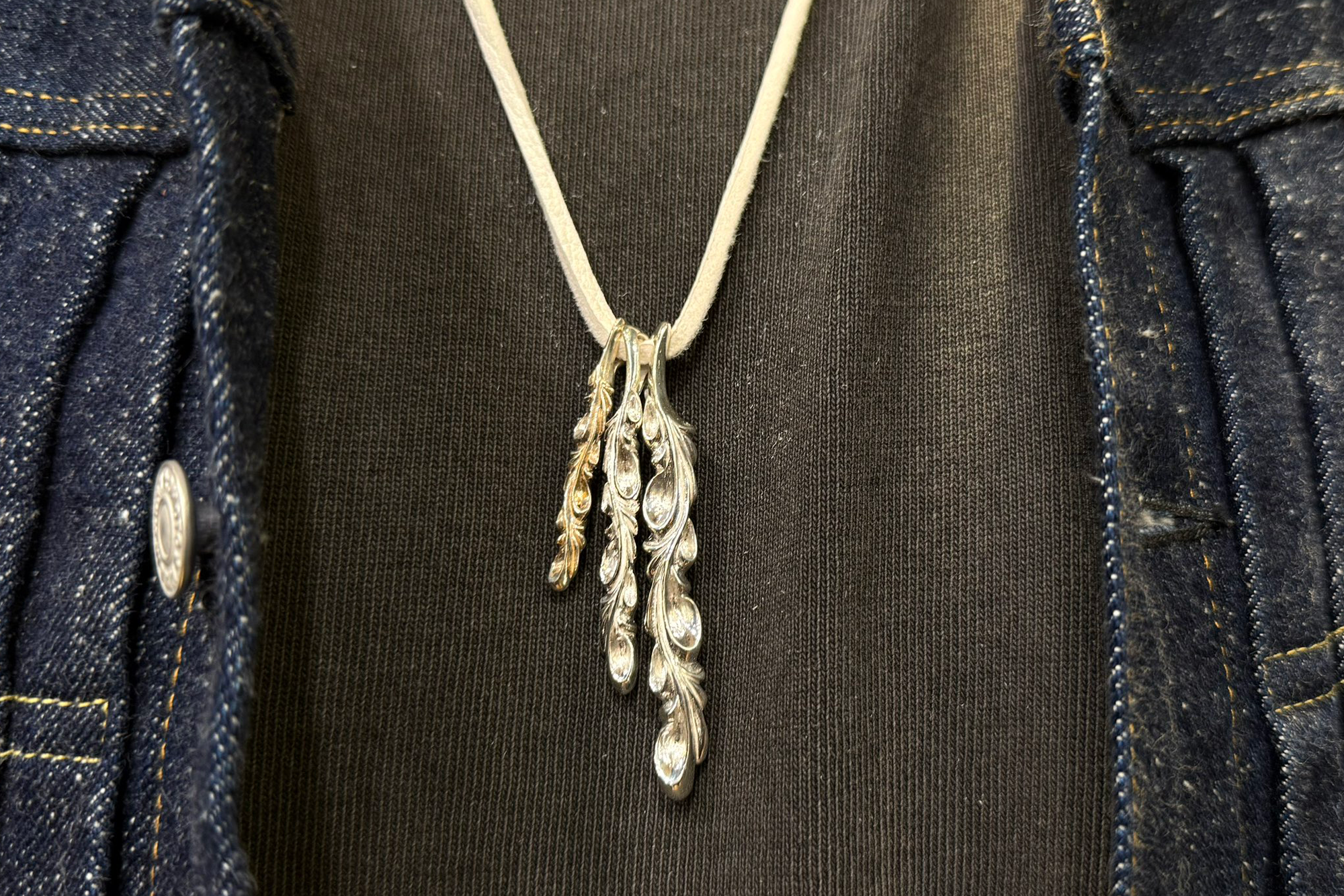 Legend Size Medium "Flora Totem" Pendant (P-126-M)