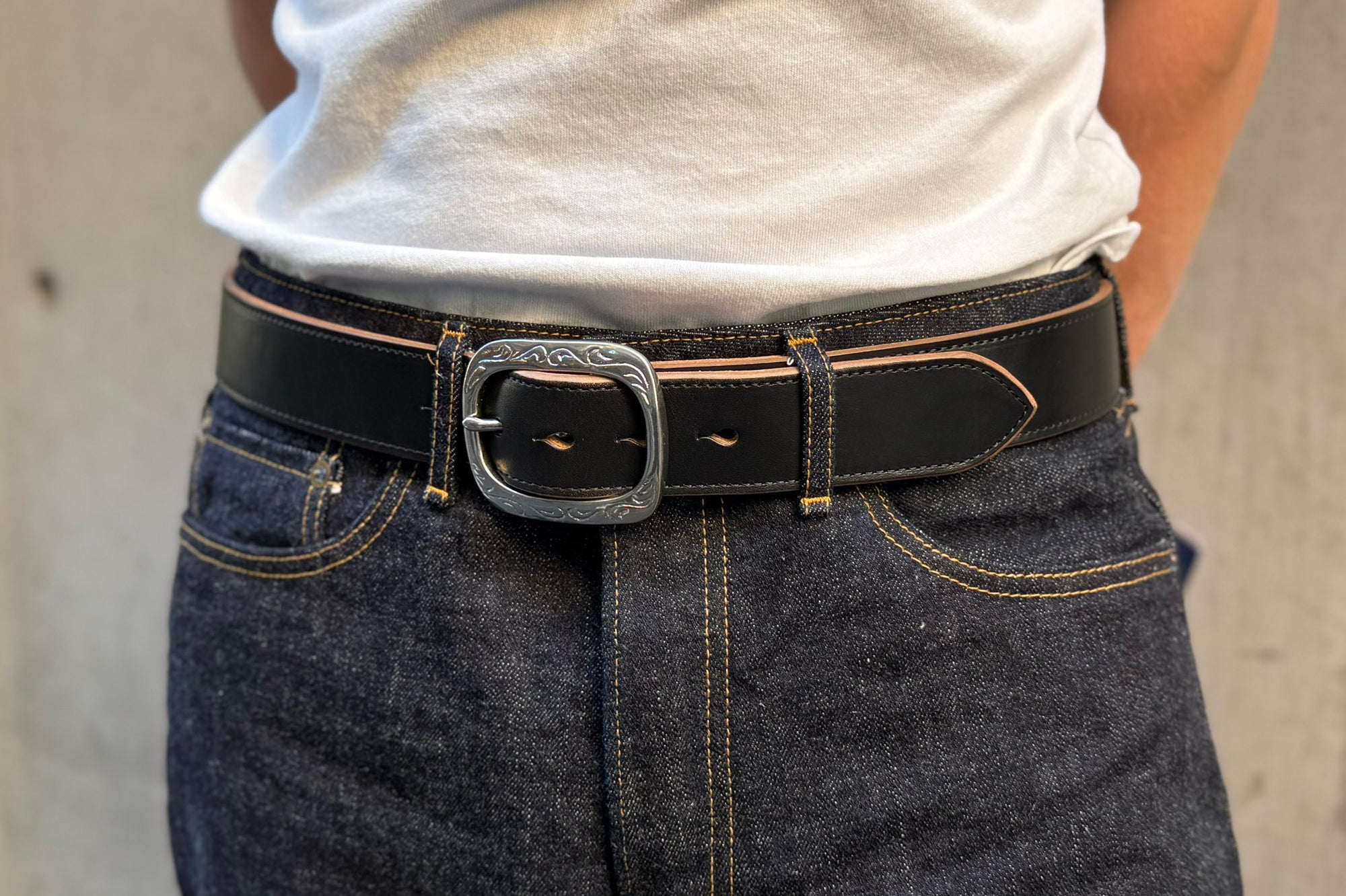 Unique Garment Horsebutt 'Western Ryder' Belt (Black Tea-cored)