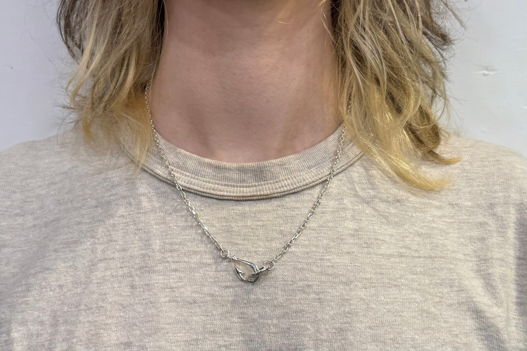 The One OCEAN "Square Azuki" Silver Chain with Makau Hook (Small)