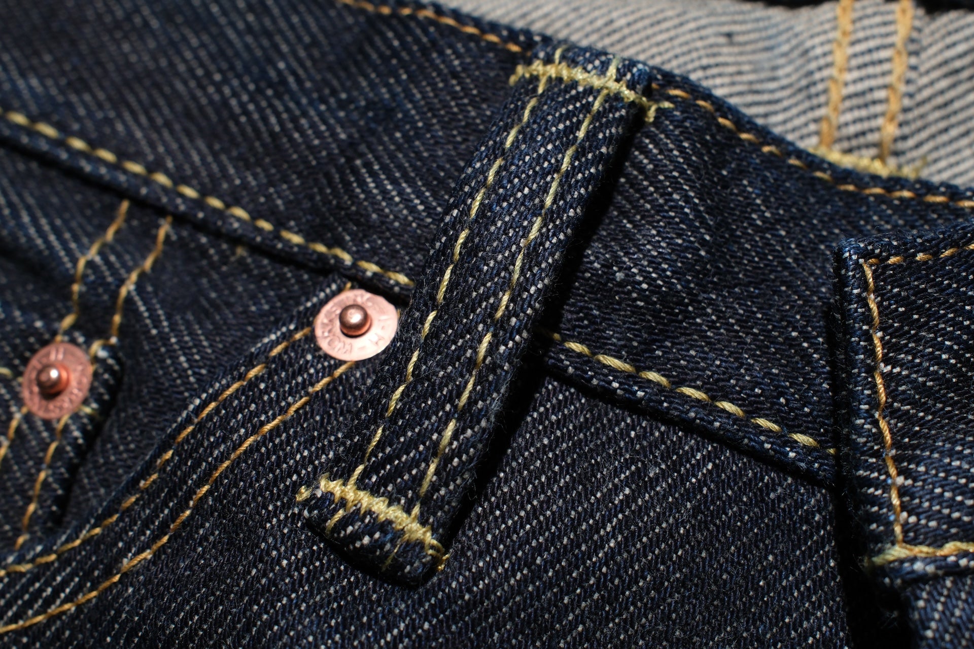 Iron Heart 555S-21oz Denim (Slim Tapered Fit)