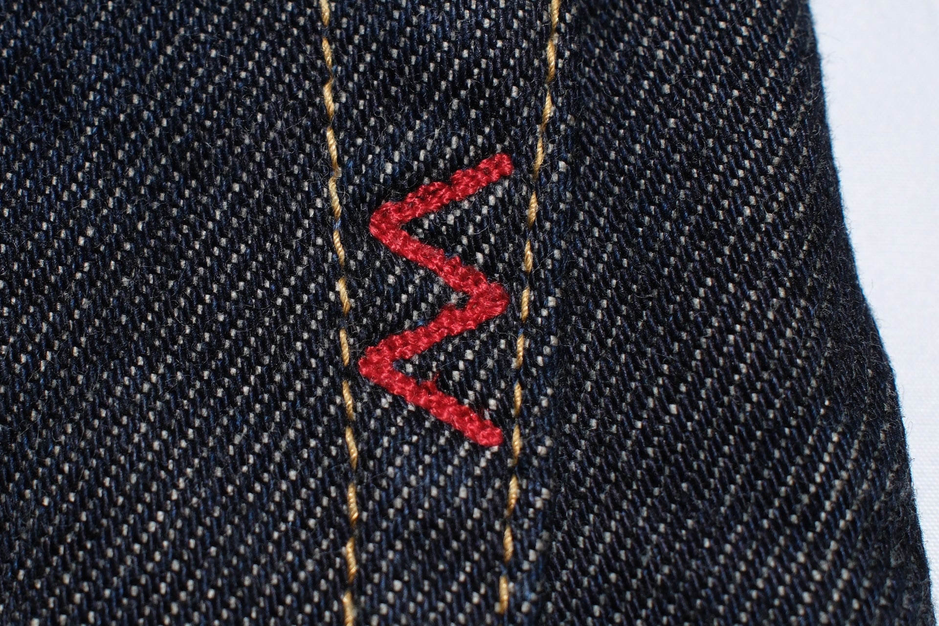 Iron Heart 555S-21oz Denim (Slim Tapered Fit)