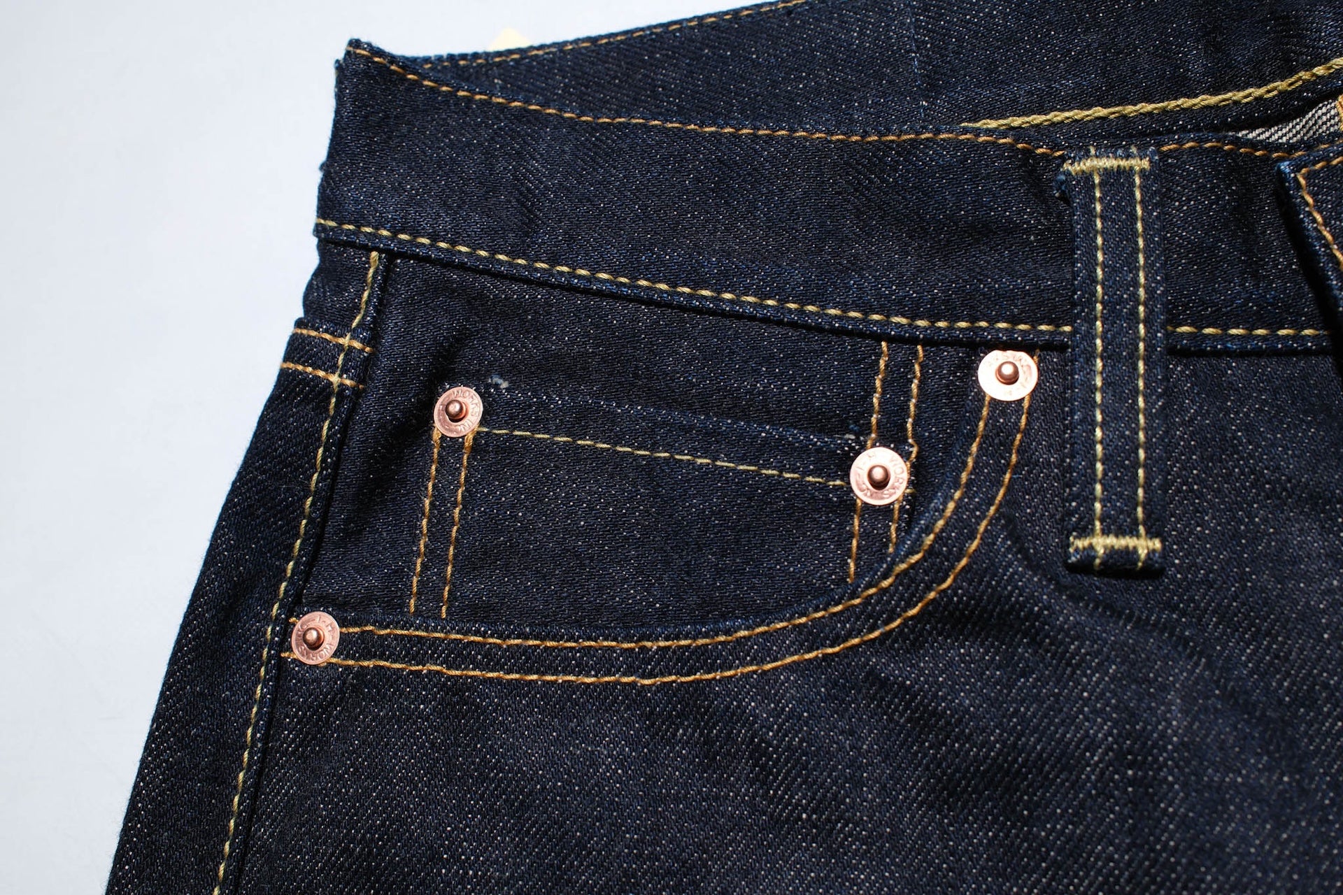 Iron Heart 888S-18 18oz Denim (Straight Tapered fit)