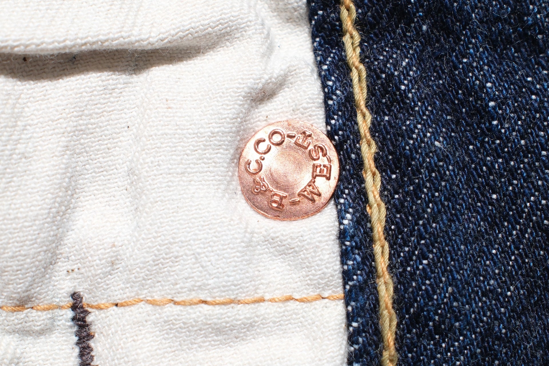 Freewheelers 14oz "Vanishing West" 601XX 1947 Denim (Regular Straight fit)