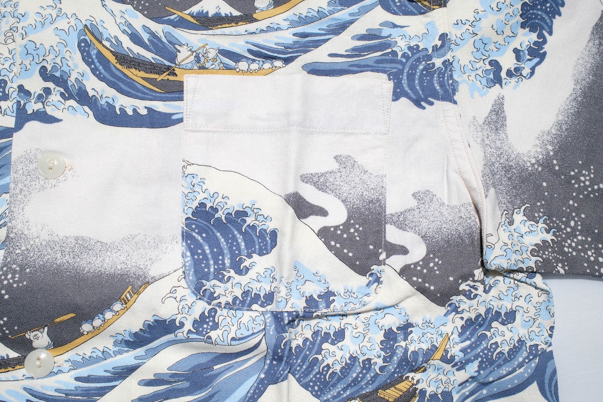 Studio D'Artisan "The Great Wave" Aloha S/S Shirt (Ivory)