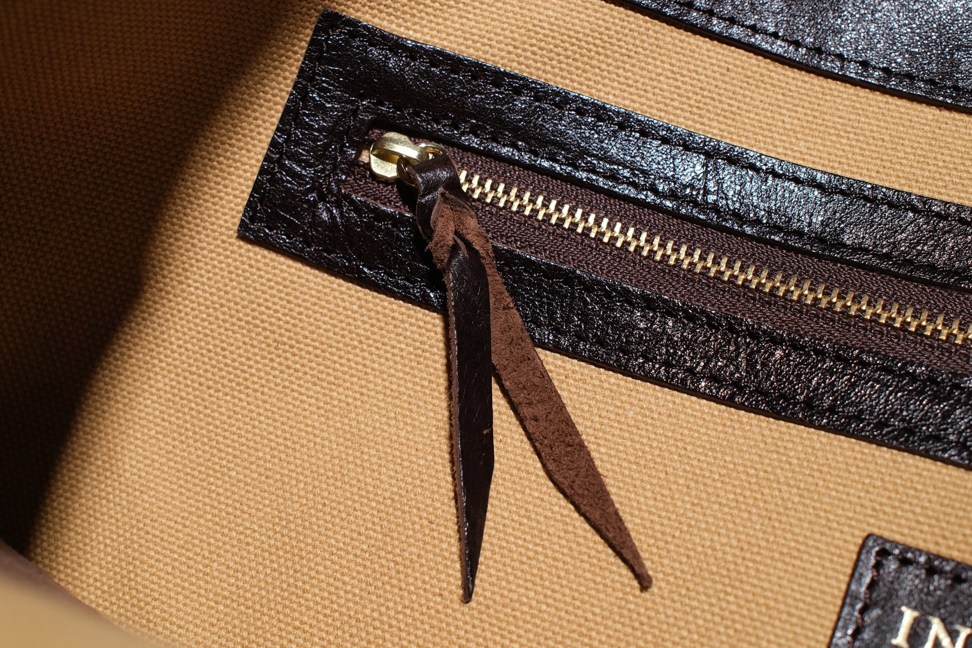 Inception by Accel Company Size Large Horsehide “Multi-Functional” Tote Bag (Brown Tea-cored)