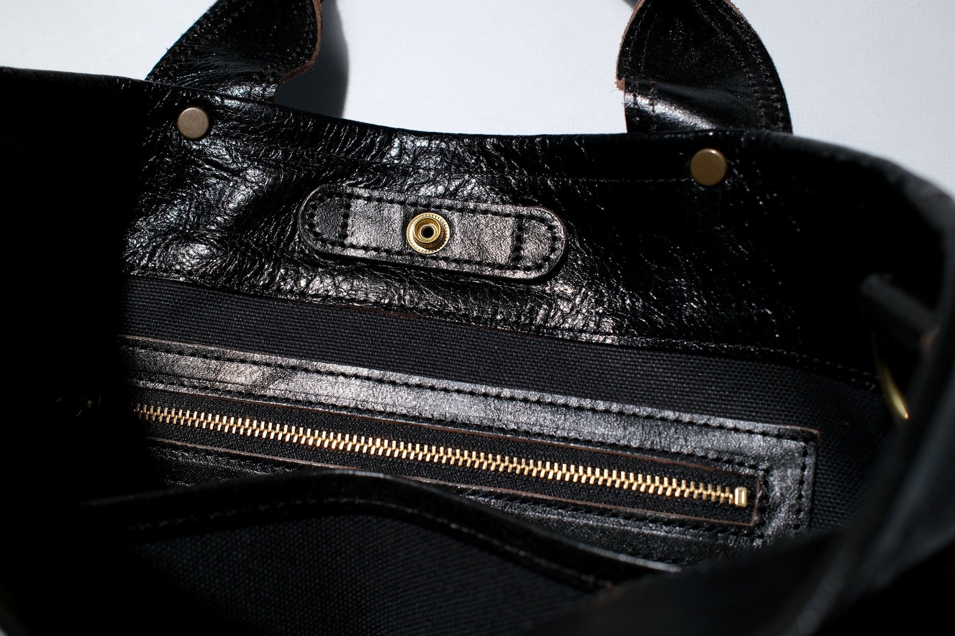 Inception by Accel Company Size Small Horsehide “Multi-Functional” Tote Bag (Black Tea-cored)