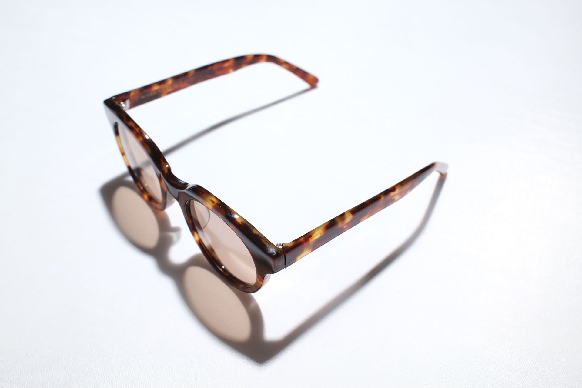 Maru Sankaku Peke by SDA "John Lennon" Acetate Sunglasses (Brown)