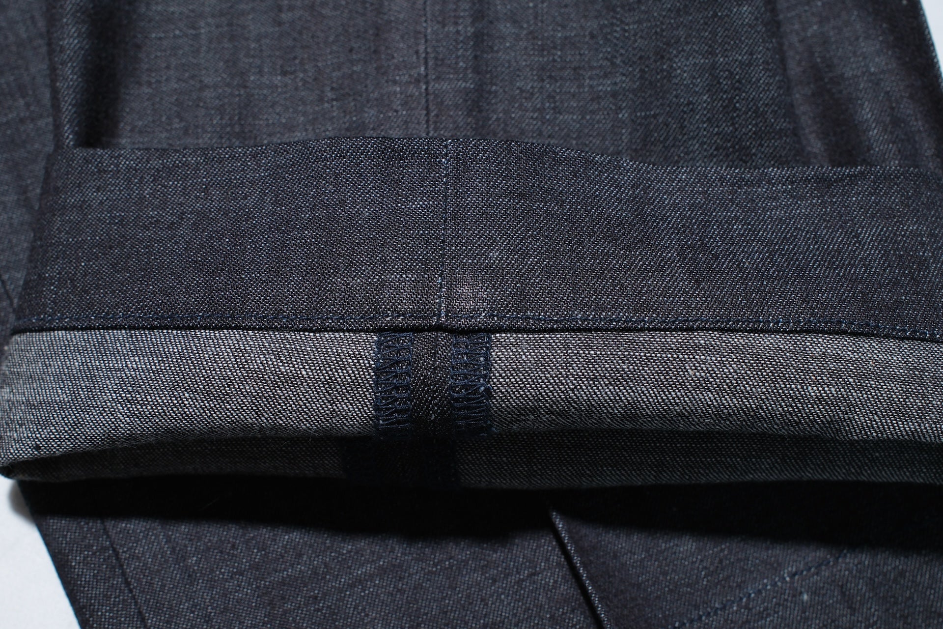 MOMOTARO JEANS 8oz “Tokuno Blue” Indigo Dyed Selvage Tailored Denim Trousers