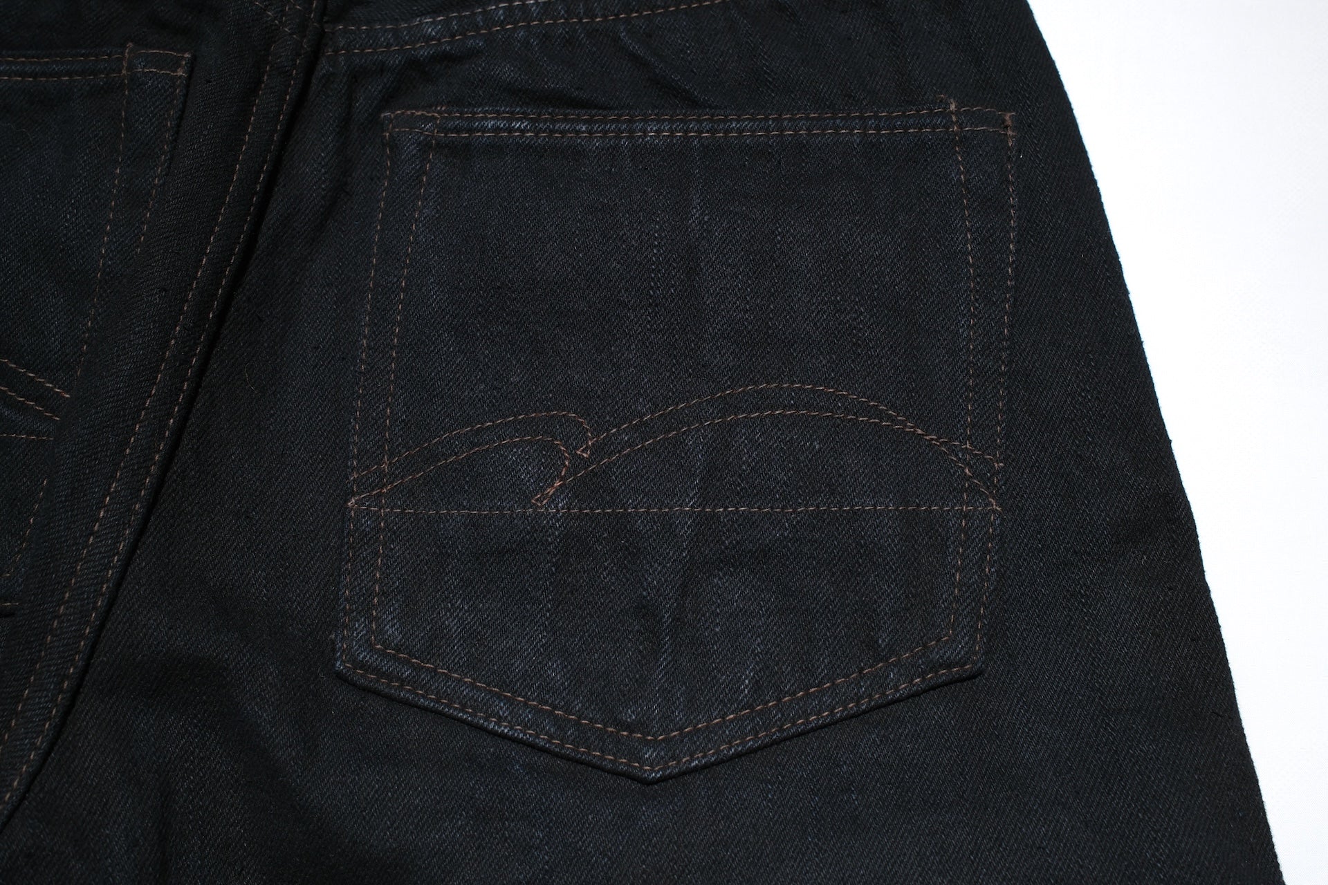 Studio D'Artisan 18oz “Amami Mud-Dyed” 45TH Anniversary Limited Indigo Denim (Regular Straight fit)