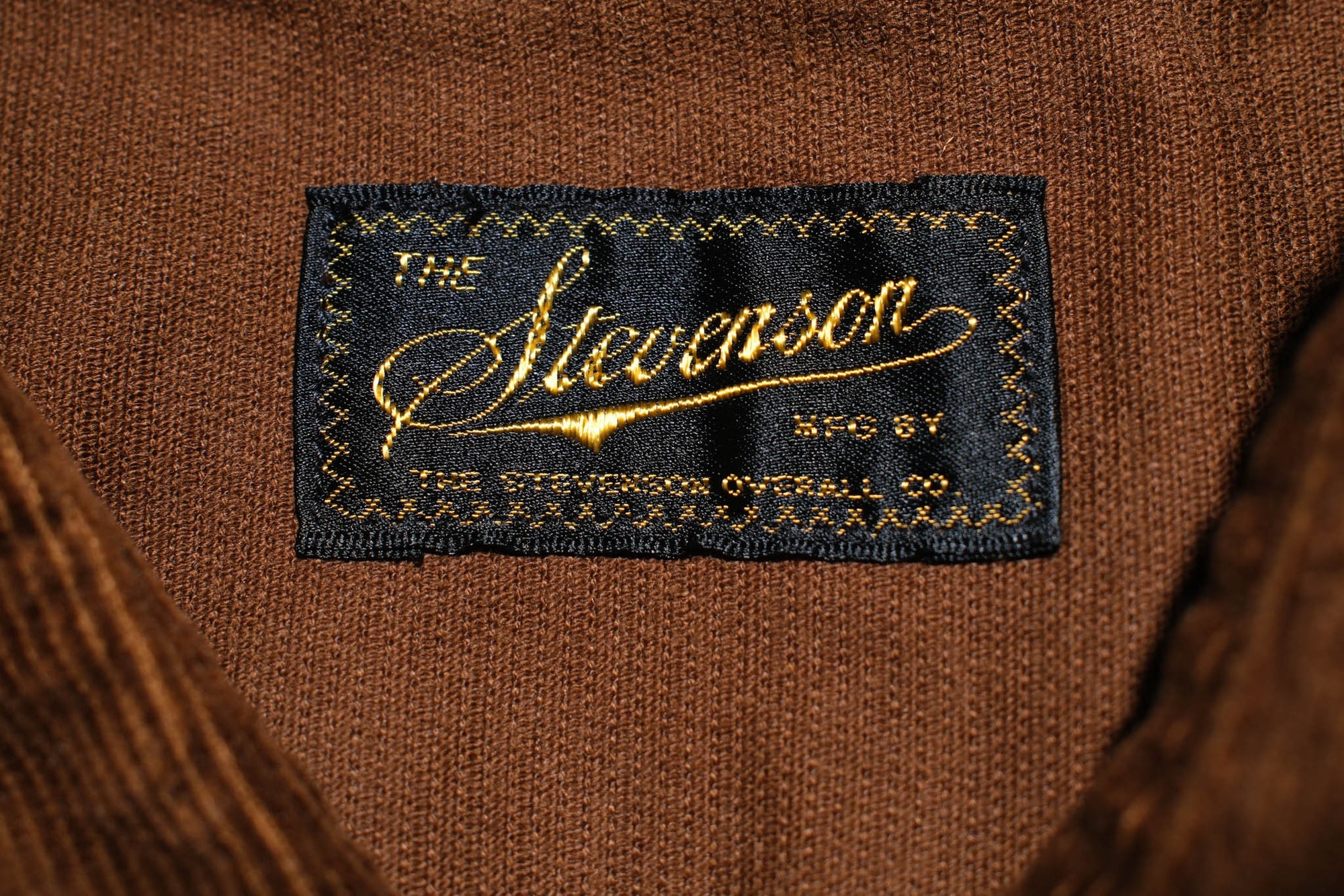 Stevenson Overall Co. 'Cody' Heavyweight 16-Wale Corduroy Western Shirt (Chocolate Brown)