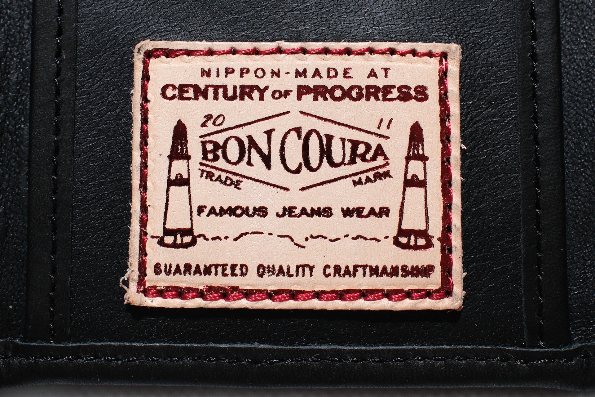 BONCOURA “BARI-BARI” Hand-Waxed Horsehide Tri-fold Wallet (Black Tea-cored)