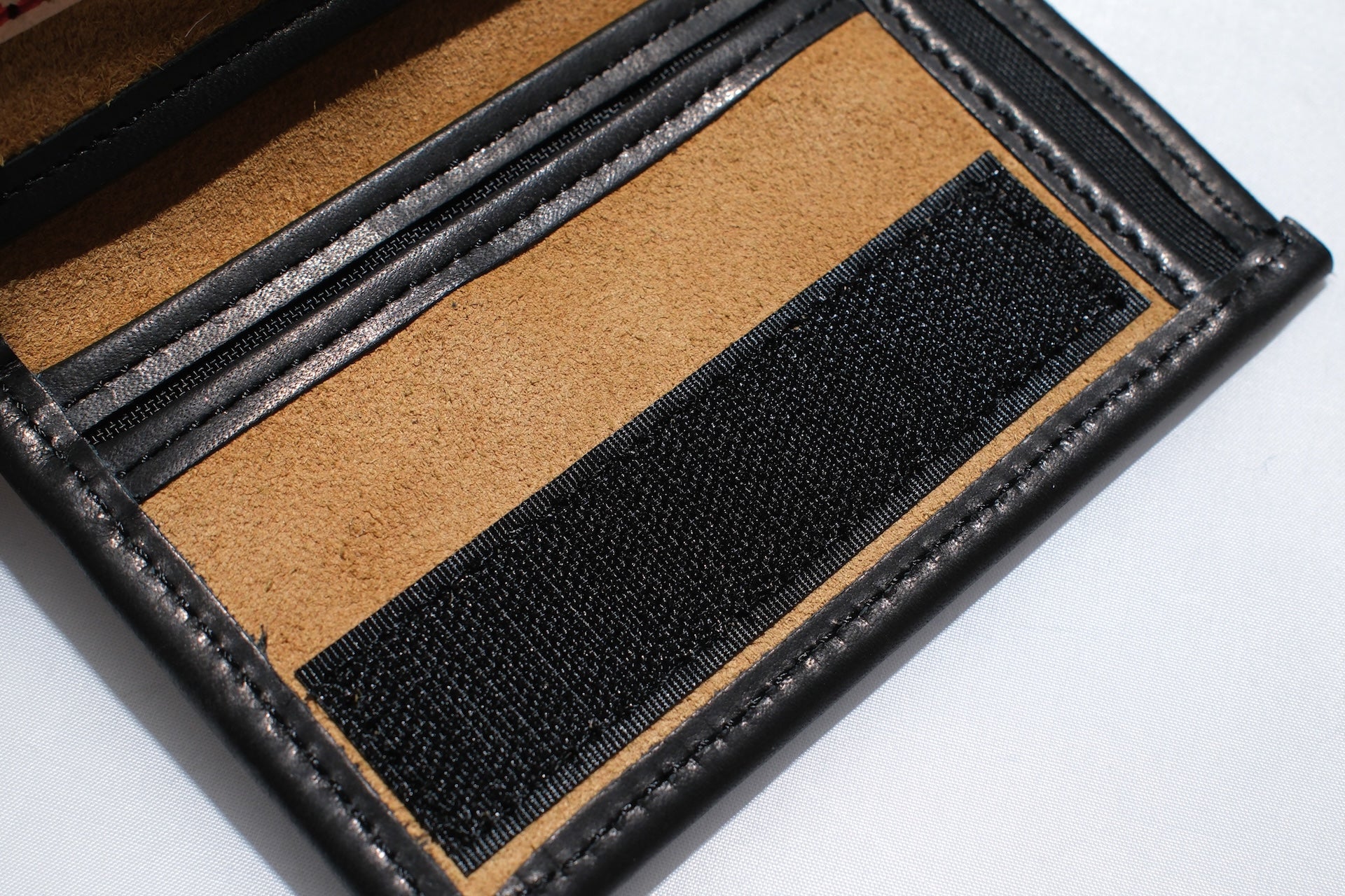 BONCOURA “BARI-BARI” Suede Cowhide Tri-fold Wallet (Beige)