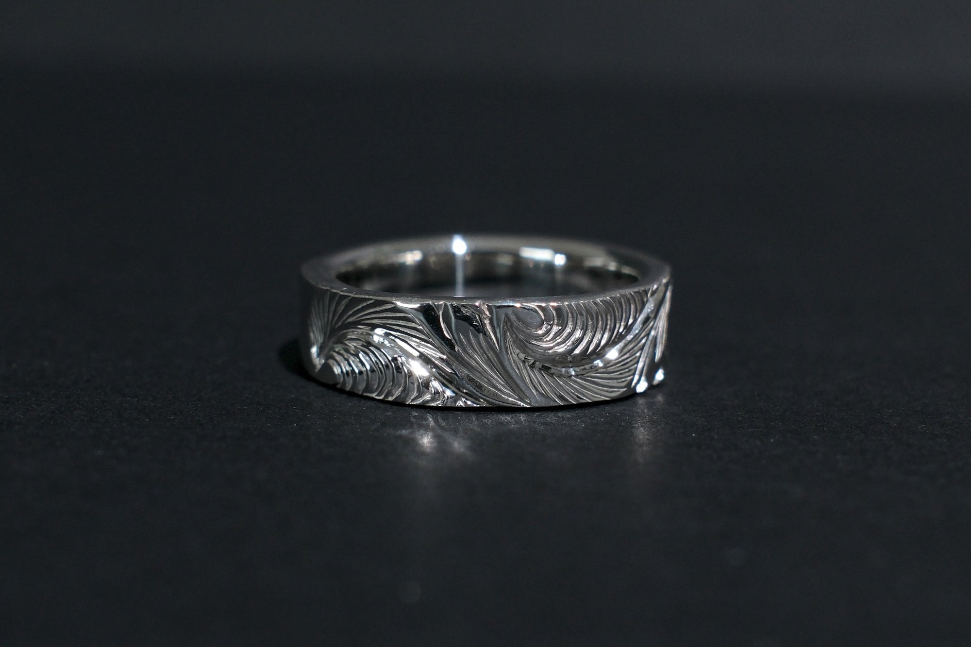The One OCEAN “Right of Wave” Silver Ring (Size Small)