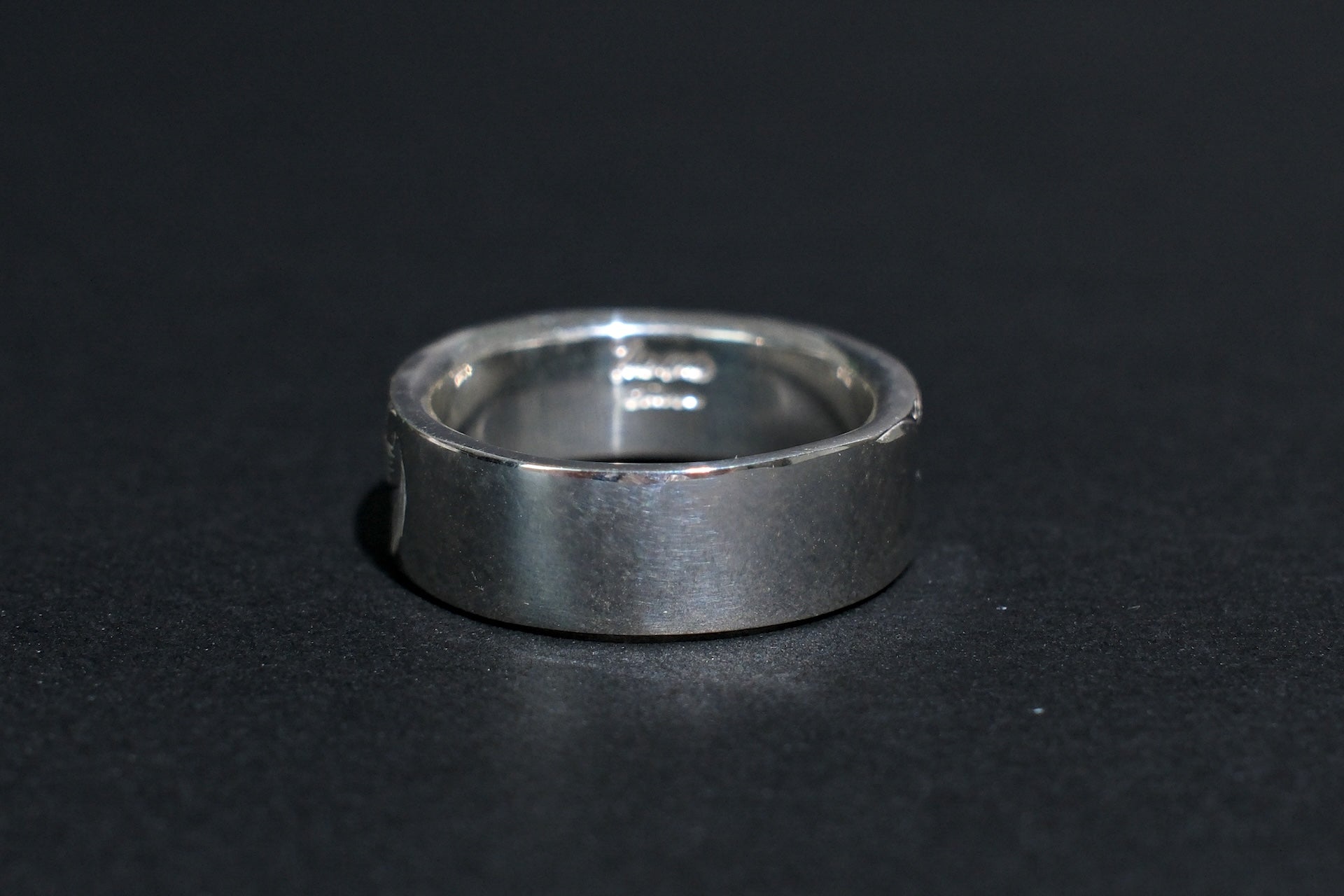 The One OCEAN “Right of Wave” Silver Ring (Size Large)