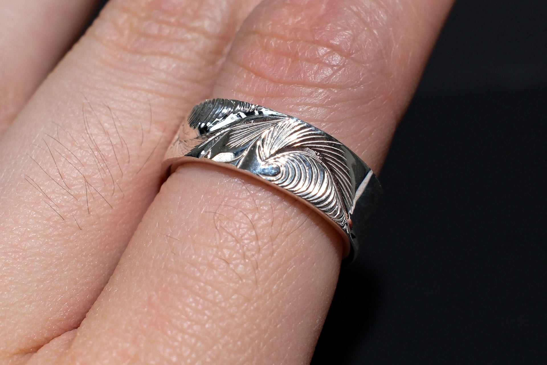 The One OCEAN “Right of Wave” Silver Ring (Size Large)