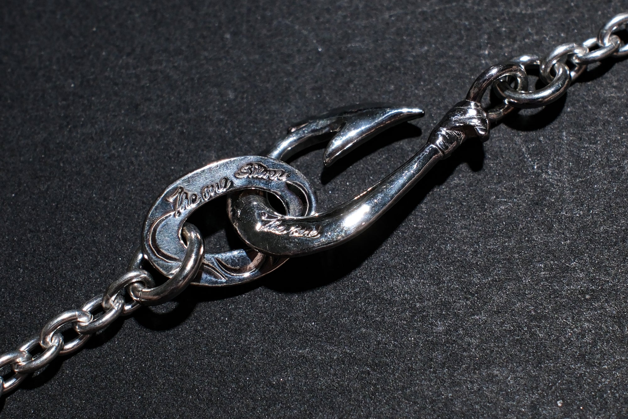 The One OCEAN "Round Azuki" Silver Chain with Makau Hook (Small)