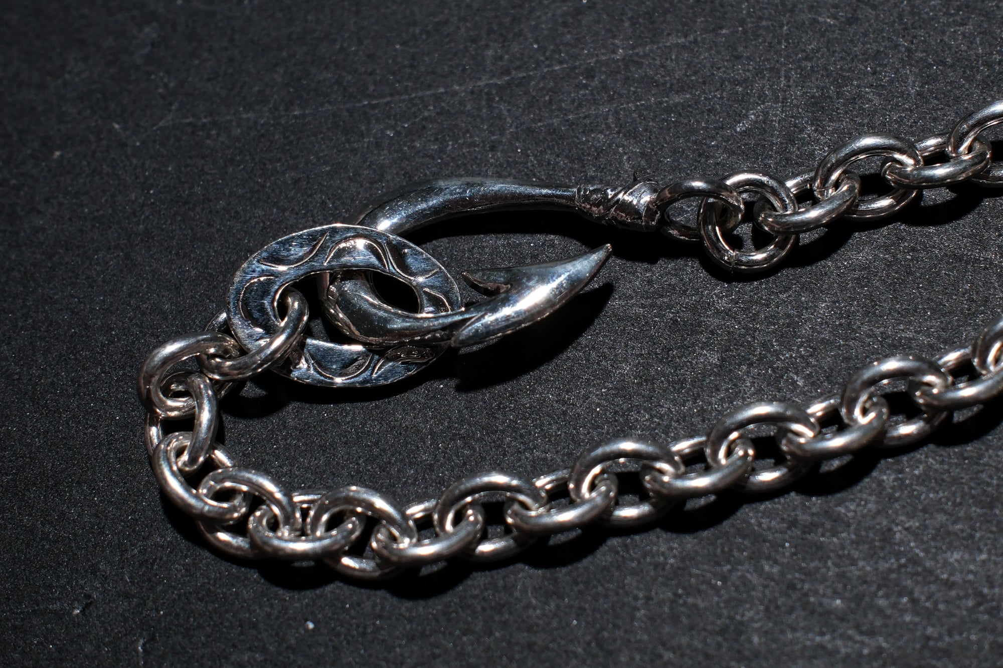 The One OCEAN "Round Azuki" Silver Chain with Makau Hook (Large)