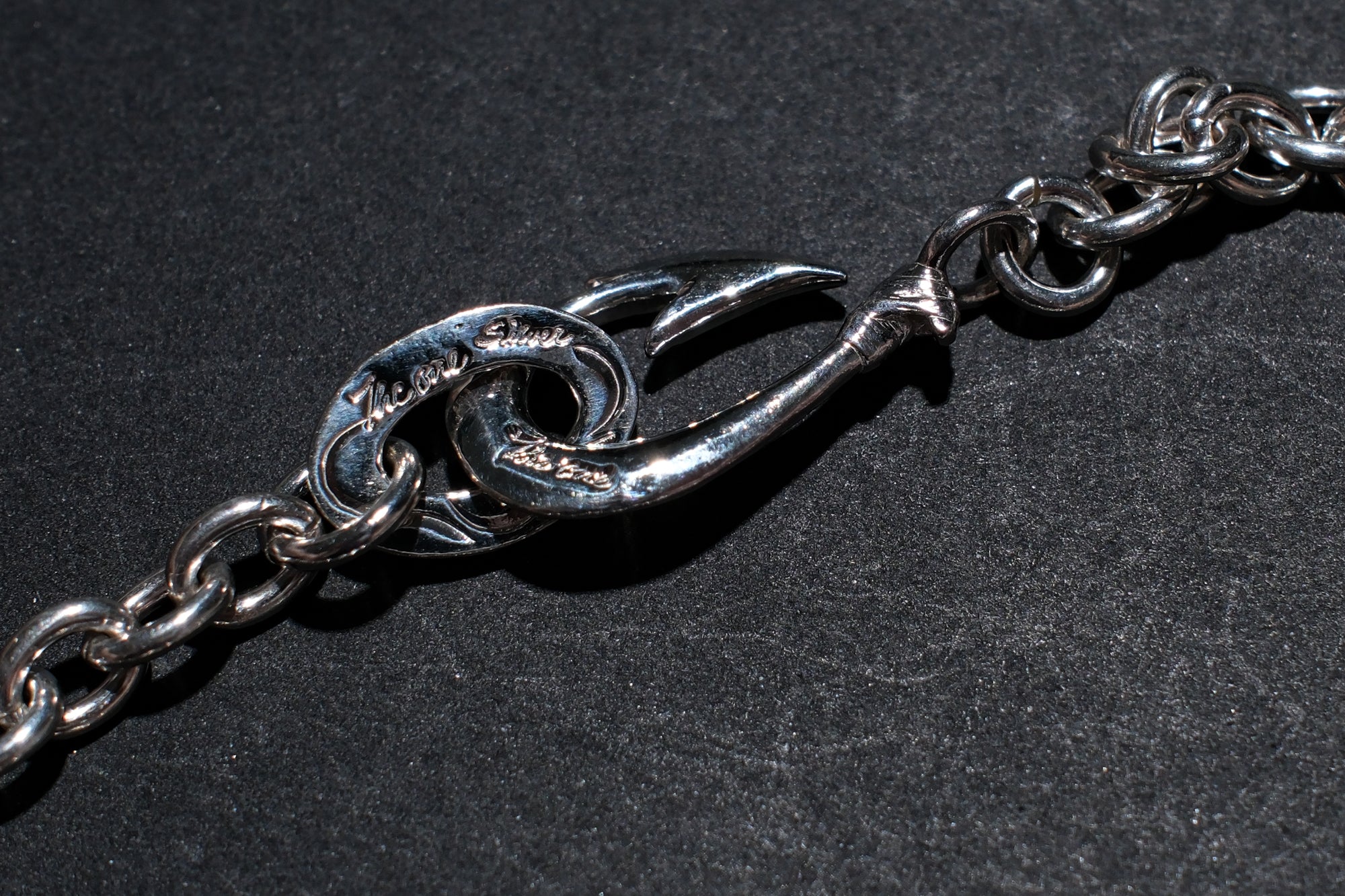 The One OCEAN "Round Azuki" Silver Chain with Makau Hook (Large)