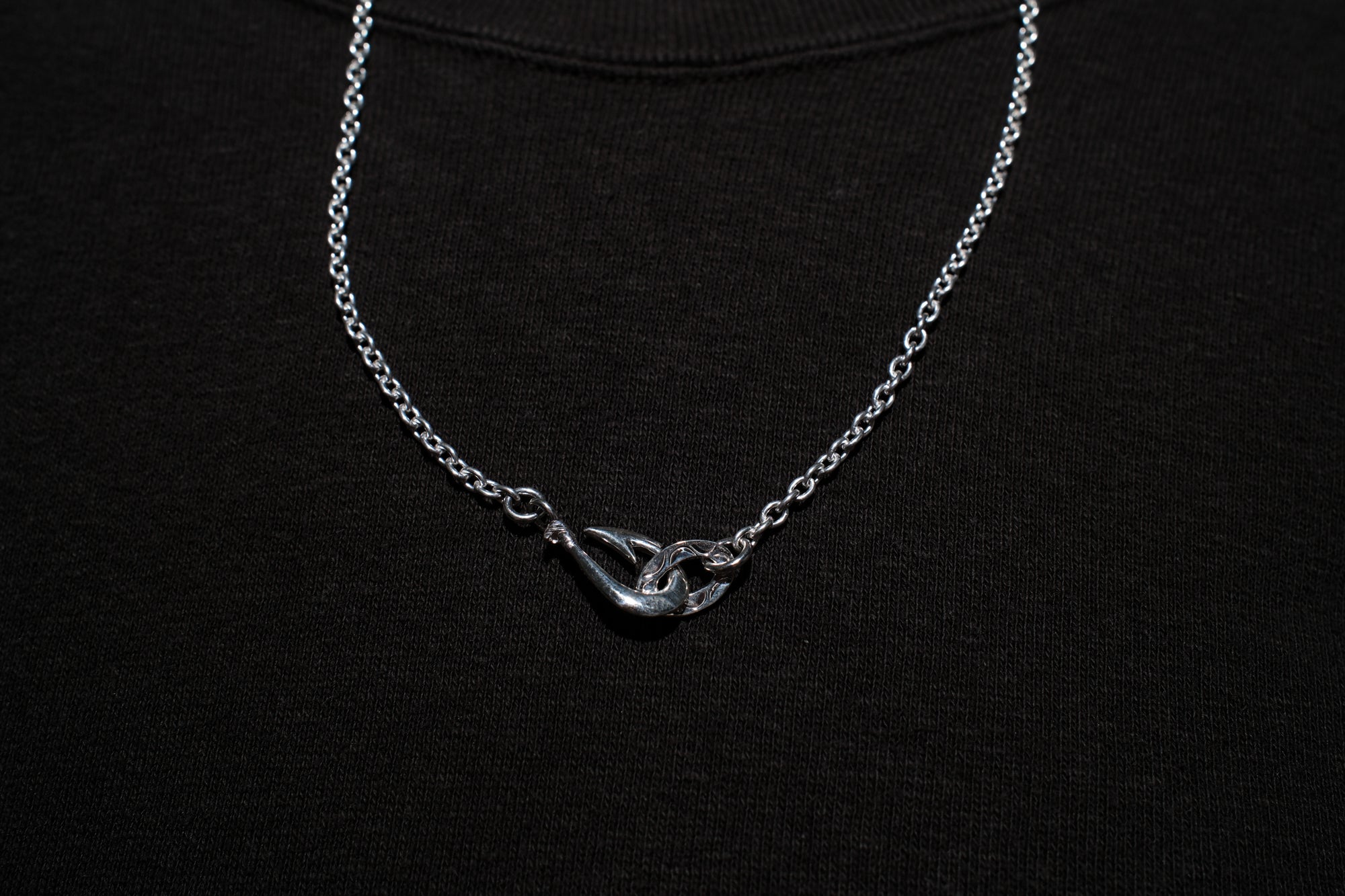 The One OCEAN "Square Azuki" Silver Chain with Makau Hook (Small)