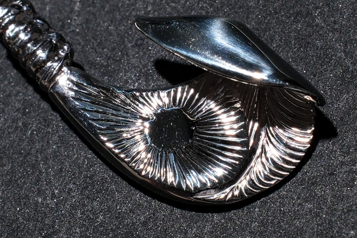 The One OCEAN "Catch The Light" Pendant (Medium)