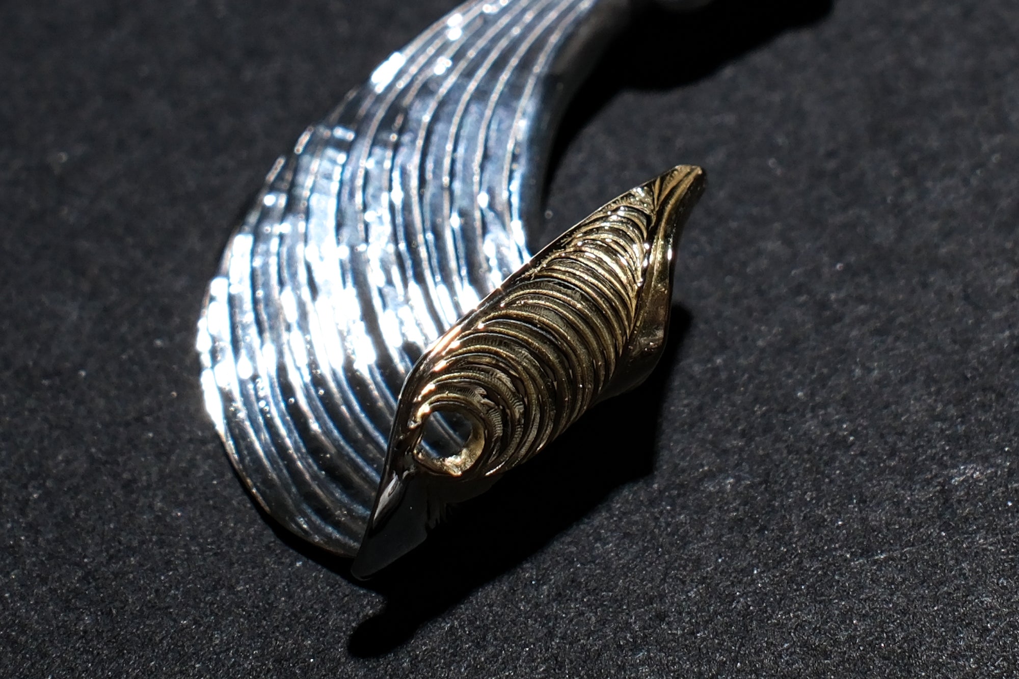 The One OCEAN "Catch The Waves" Pendant with 18K Gold Tip (Medium)