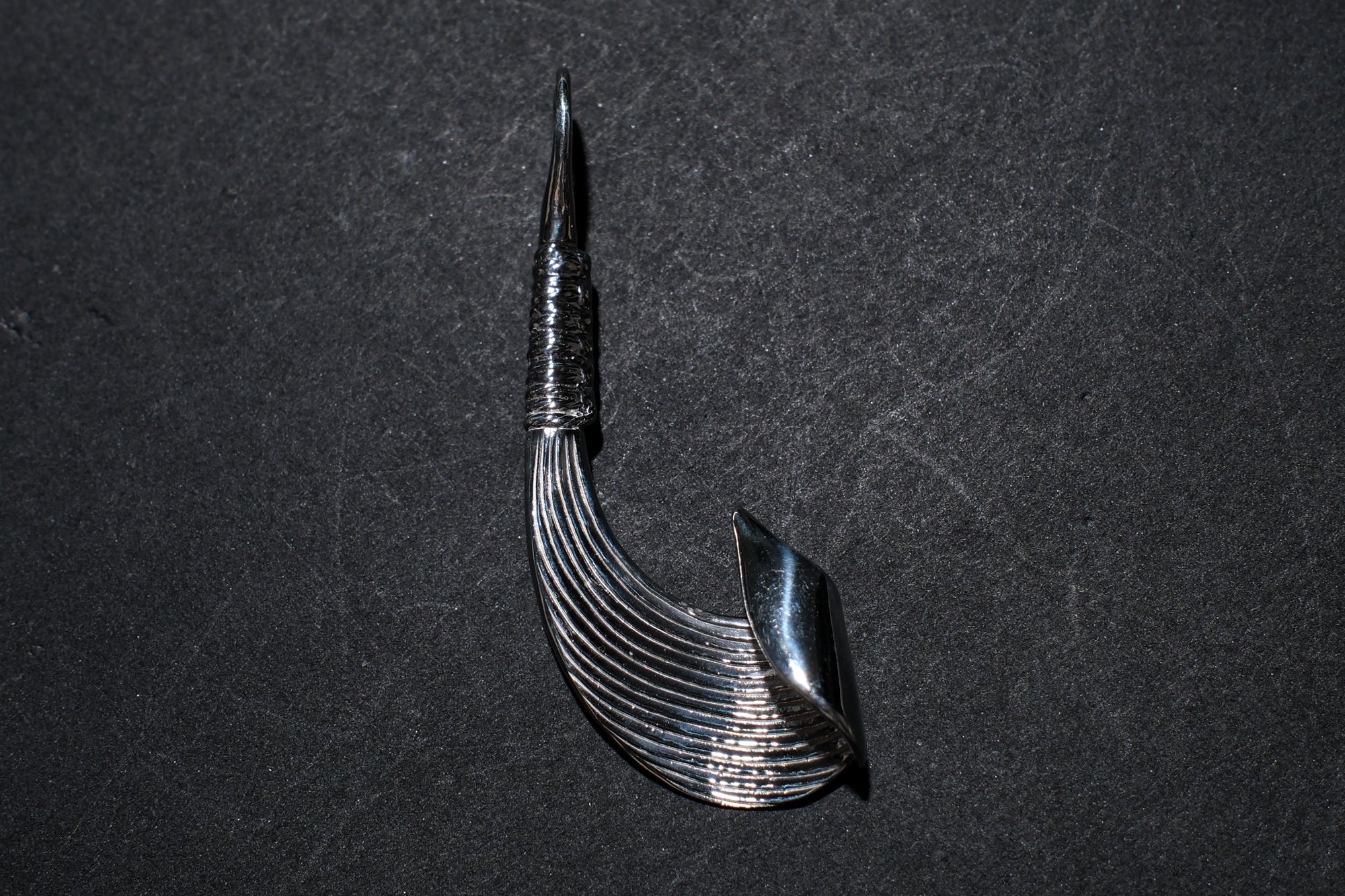 The One OCEAN "Catch The Waves" Plain Pendant (Large)