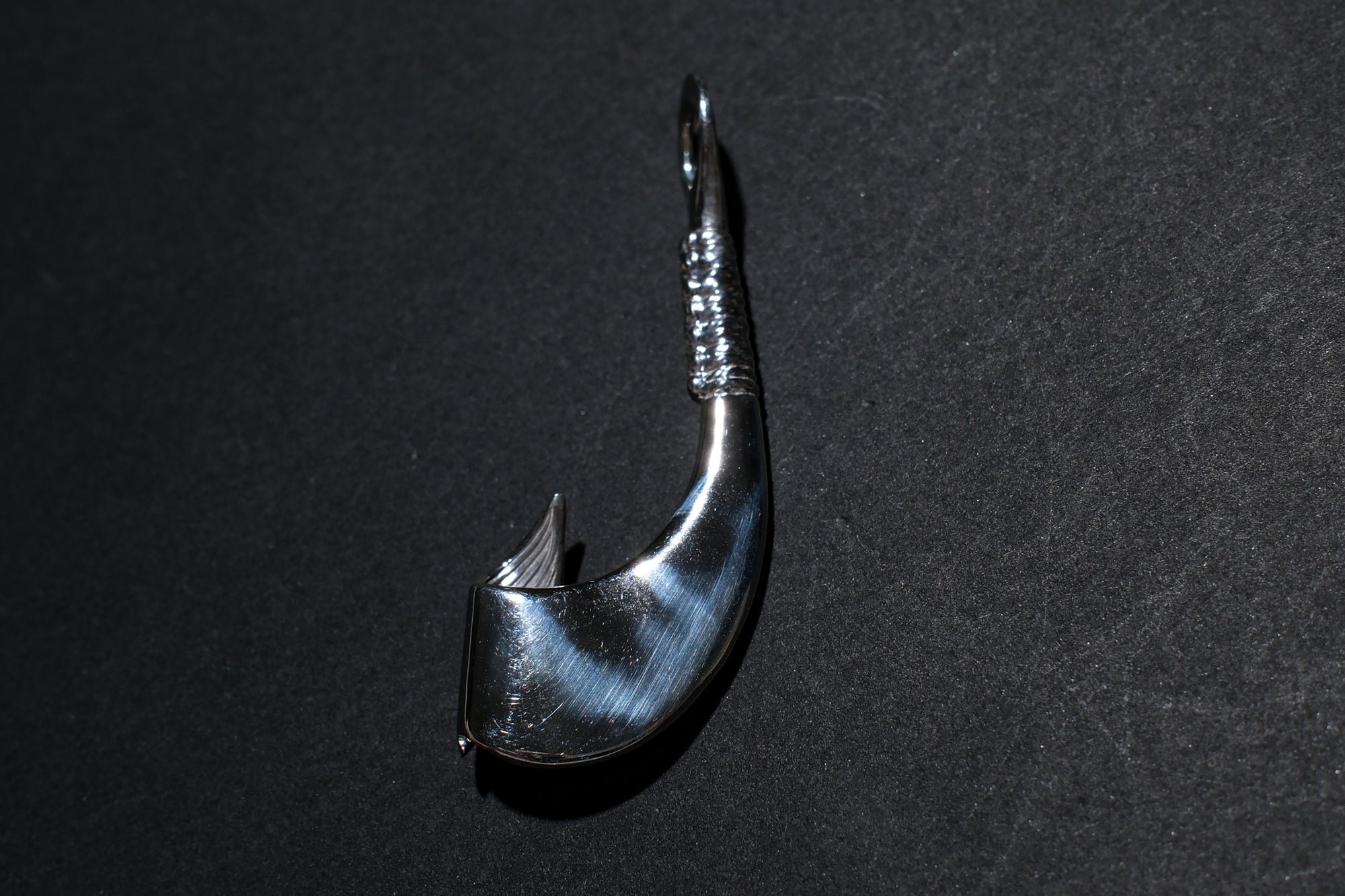 The One OCEAN "Catch The Waves" Plain Pendant (Large)