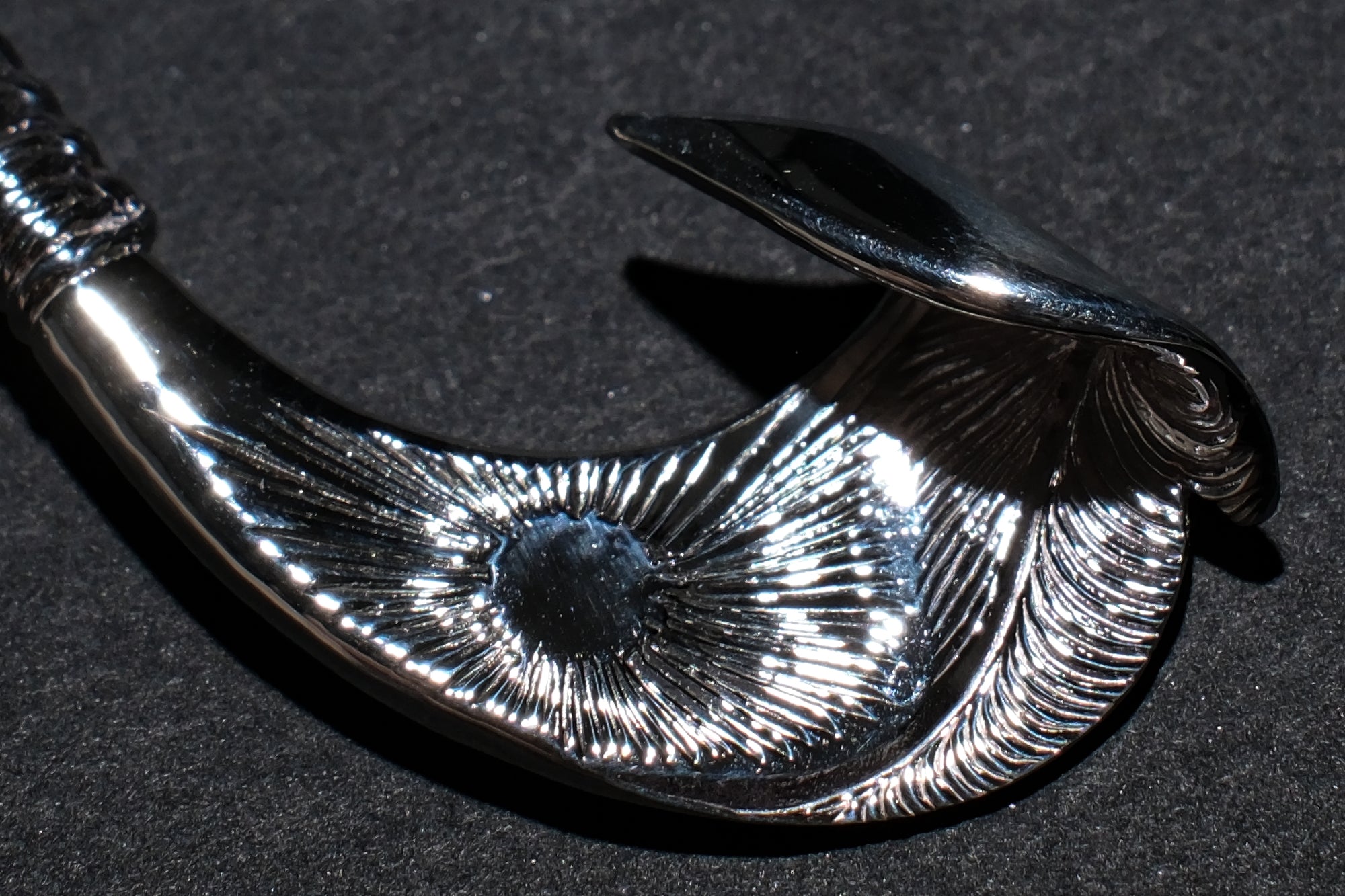 The One OCEAN "Catch The Light" Pendant (Large)