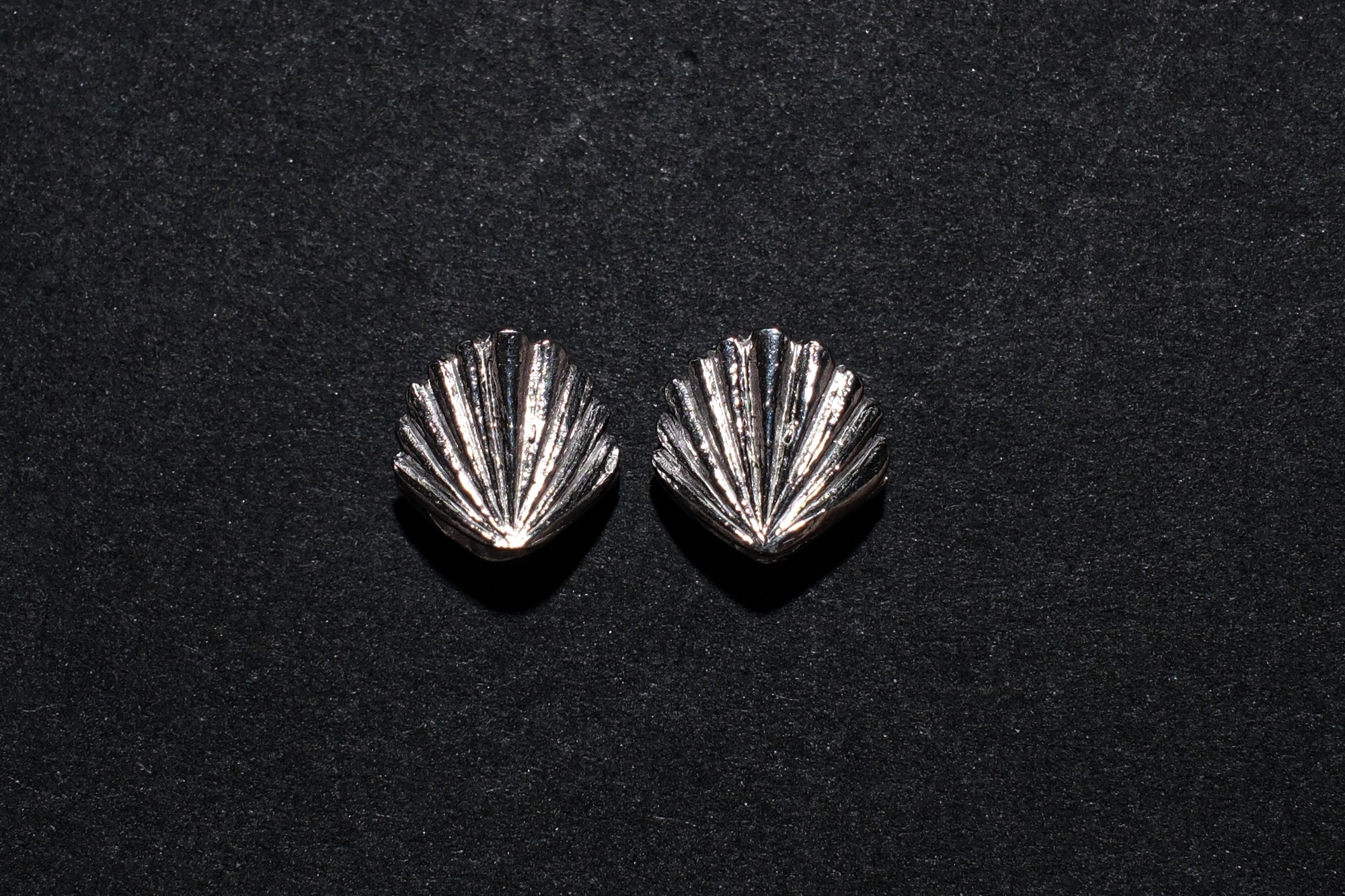 The One OCEAN "Shell" Silver Bead (Small)