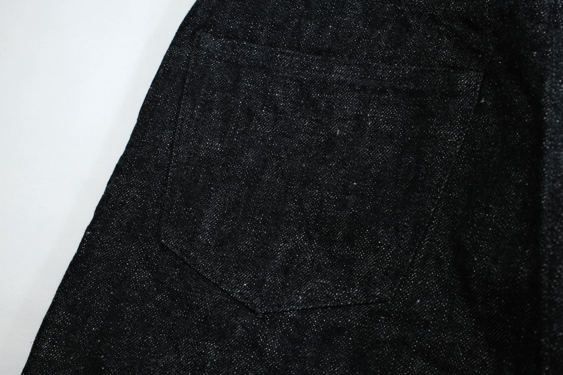 Samurai 17oz "Koku-Benkei" S211BK Black Denim (Relaxed Tapered Fit)