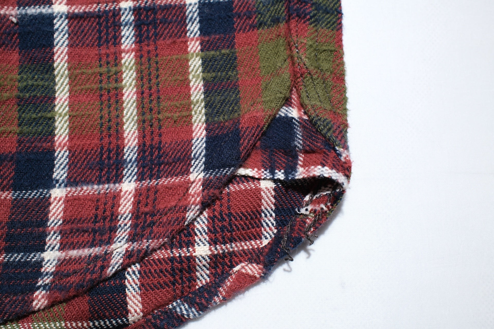 UES 8.8oz Slubby Selvage Flannel Workshirt (Rhubarb Red)