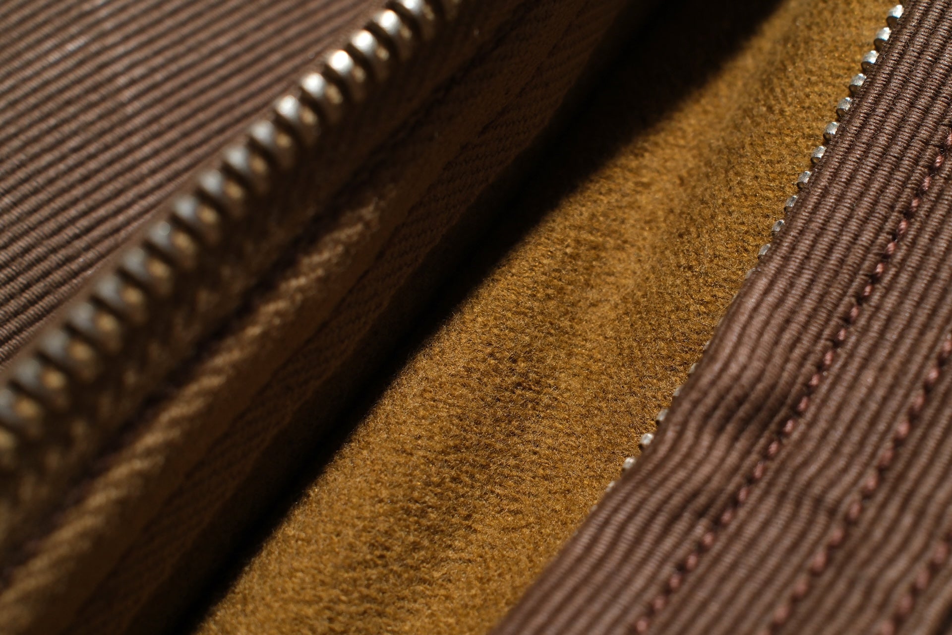 Freewheelers "Winter Aviators' Vest" (Dark Red Beige)