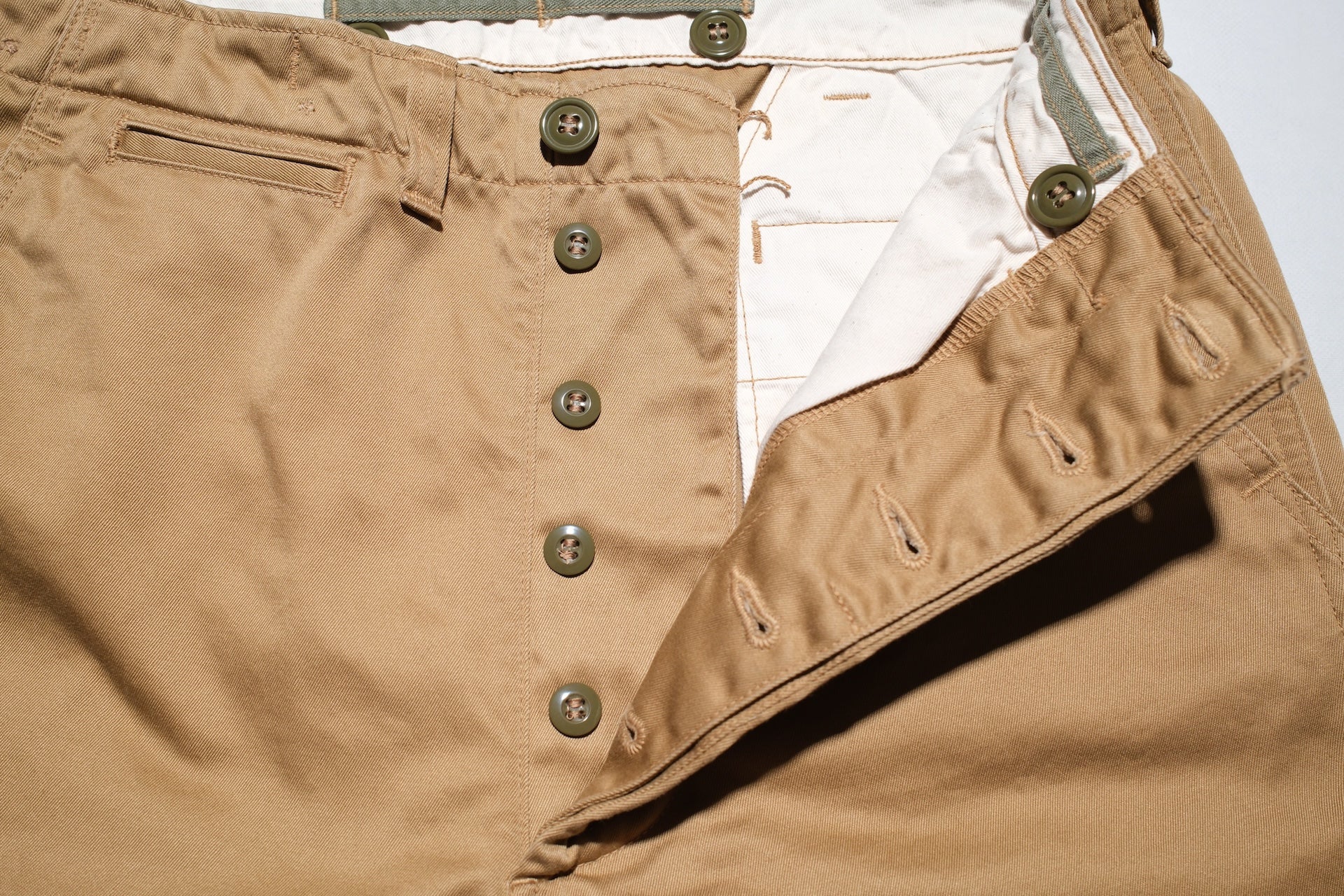 Freewheelers 11oz "M-1950" Civilian Military-Style Chino Trousers (Camel)