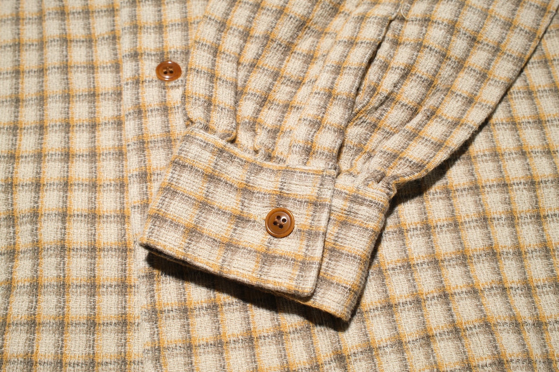 Maru Sankaku Peke by SDA Open Collar Textured Check Workshirt (Sand Beige)