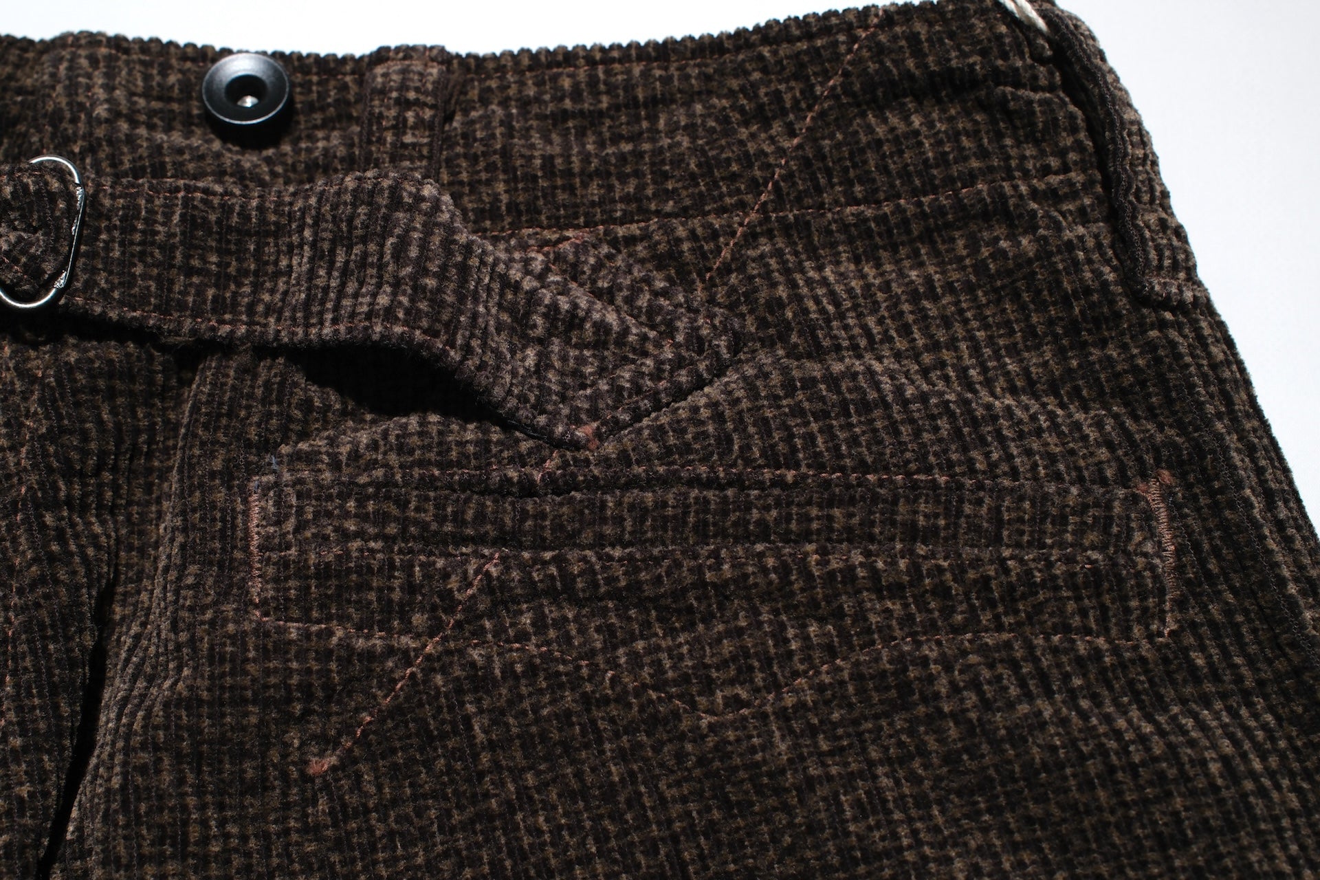 Freewheelers “Yellowstone” Striped Corduroy Hunting Trousers (Grained Brown)