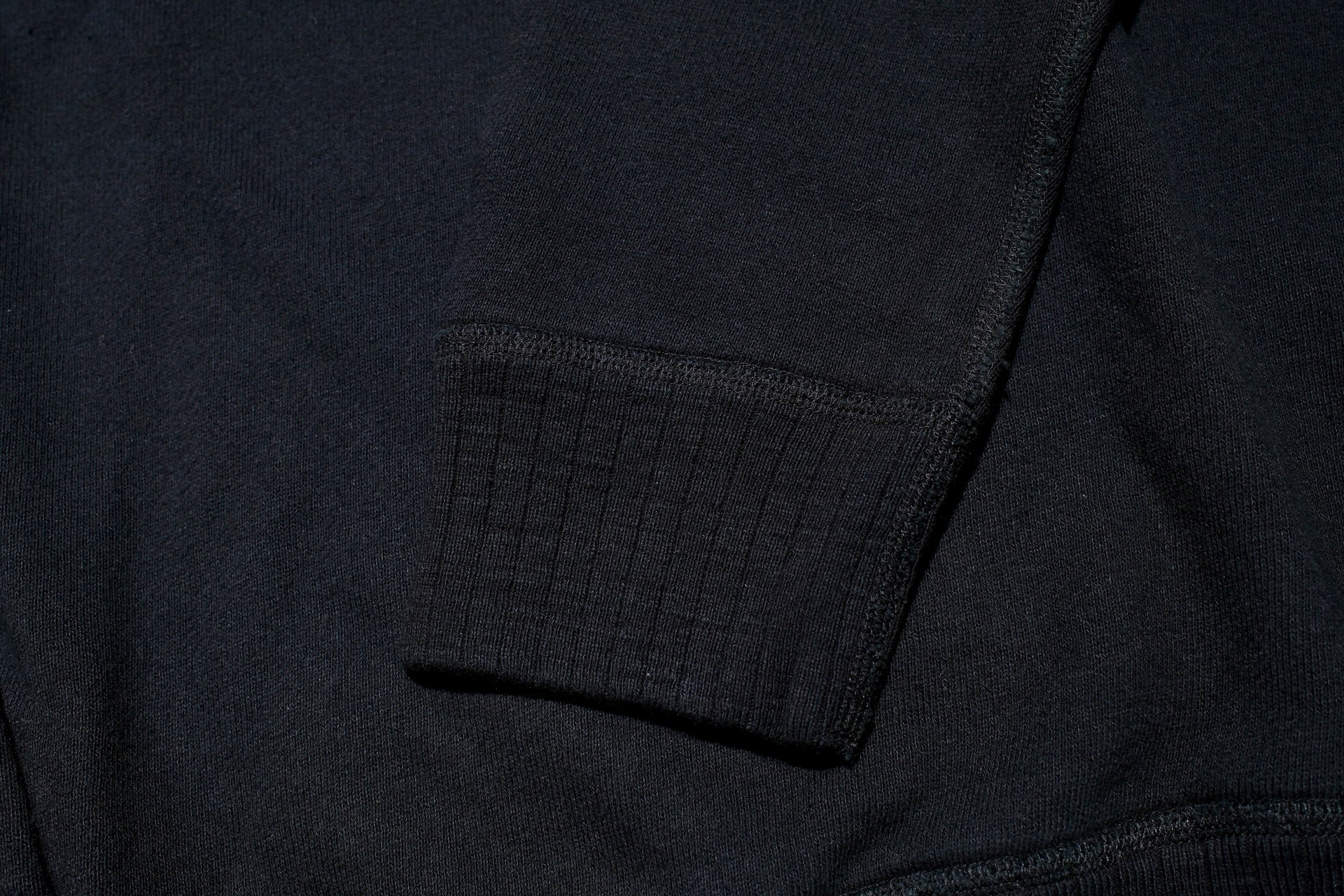 Pure Blue Japan  Indigo Dyed "Signature" Raglan Sweatshirt (Indigo X Black)