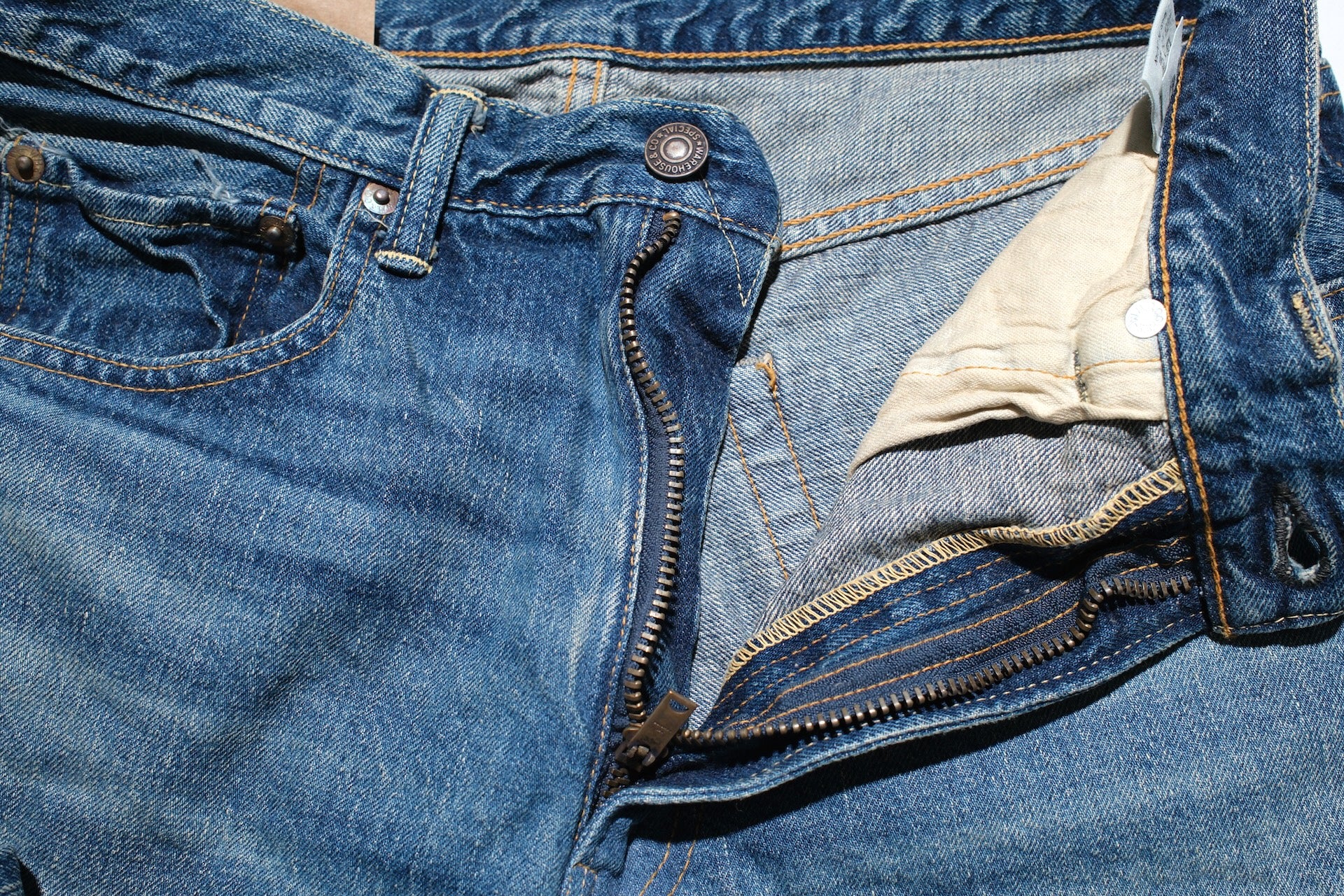 Warehouse Co. 12oz Indigo Dyed 1105 “2ND-HAND Used Wash” Denim (Tapered fit)