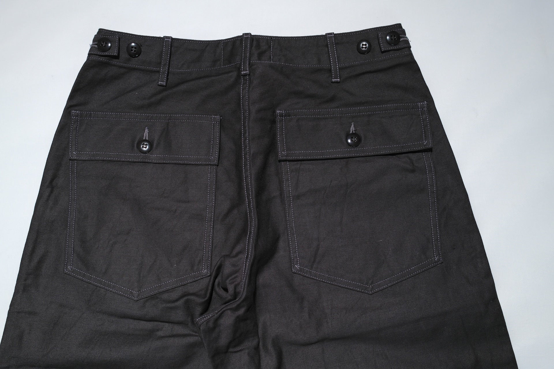 Studio D'Artisan 12oz Military-Style Back Sateen Baker Pants (Charcoal Black)