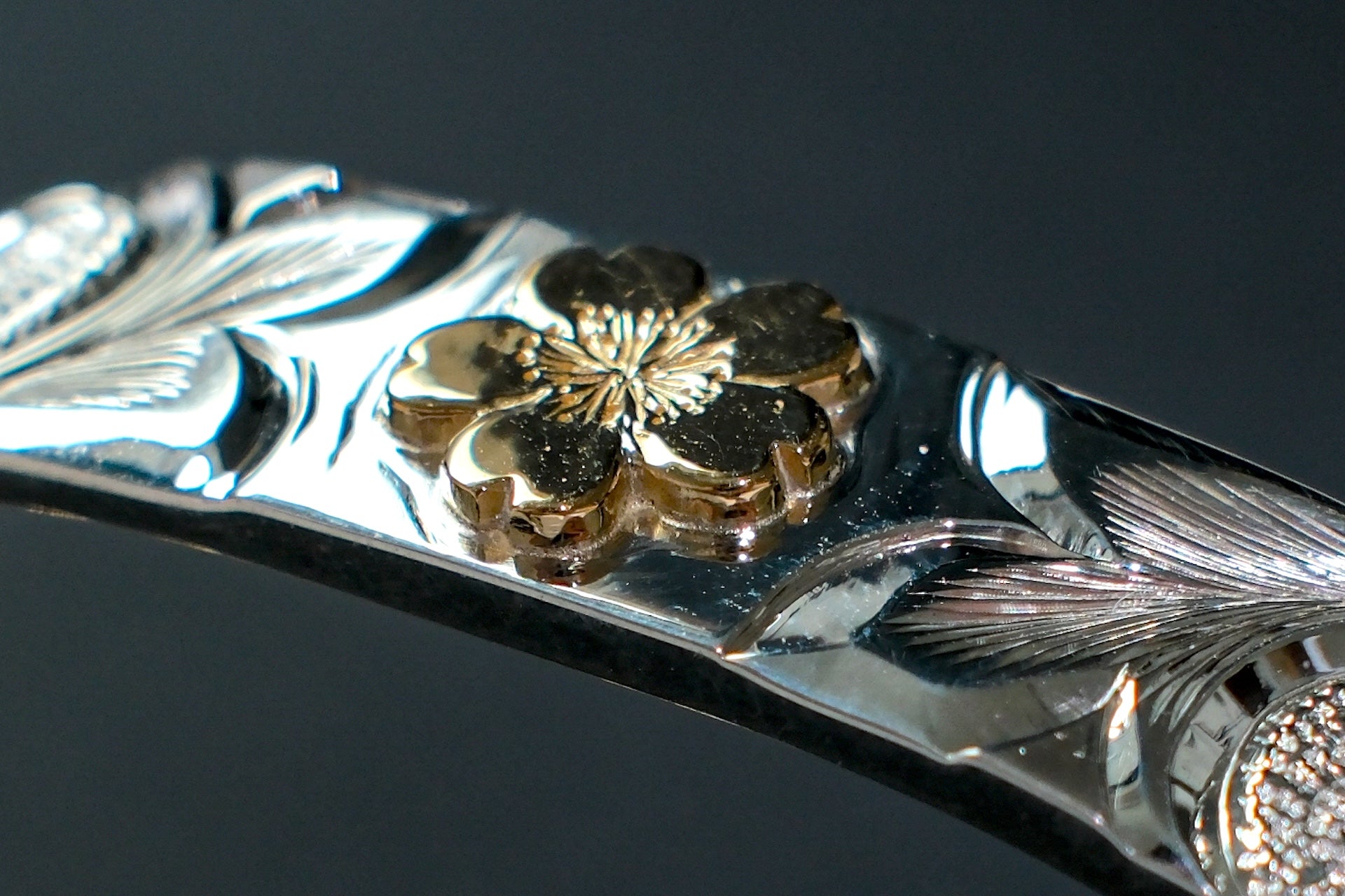 The One OCEAN 12mm "Golden Sakura" Bangle (Spring Limited Edition)