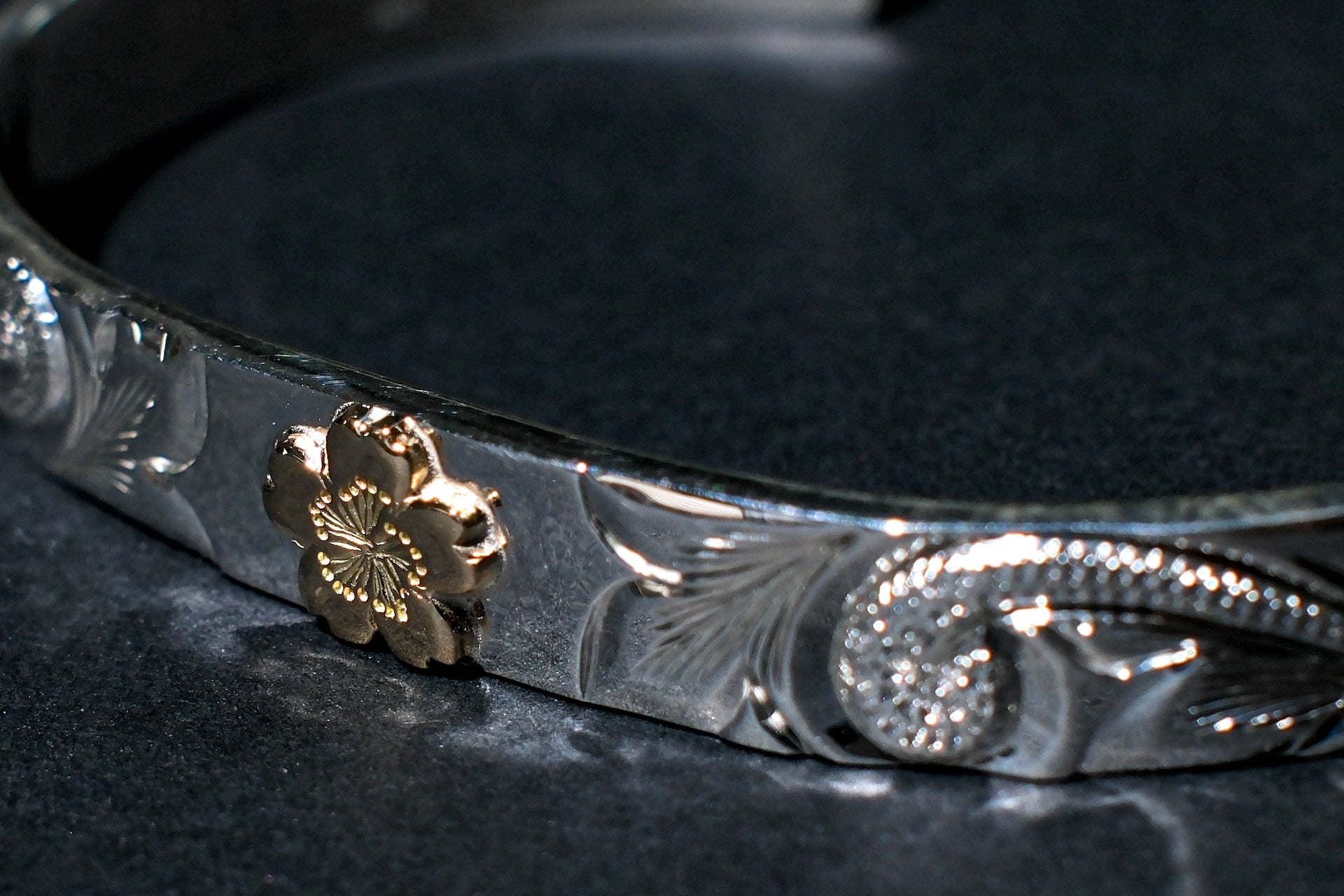 The One OCEAN 8mm "Golden Sakura" Bangle (Spring Limited Edition)