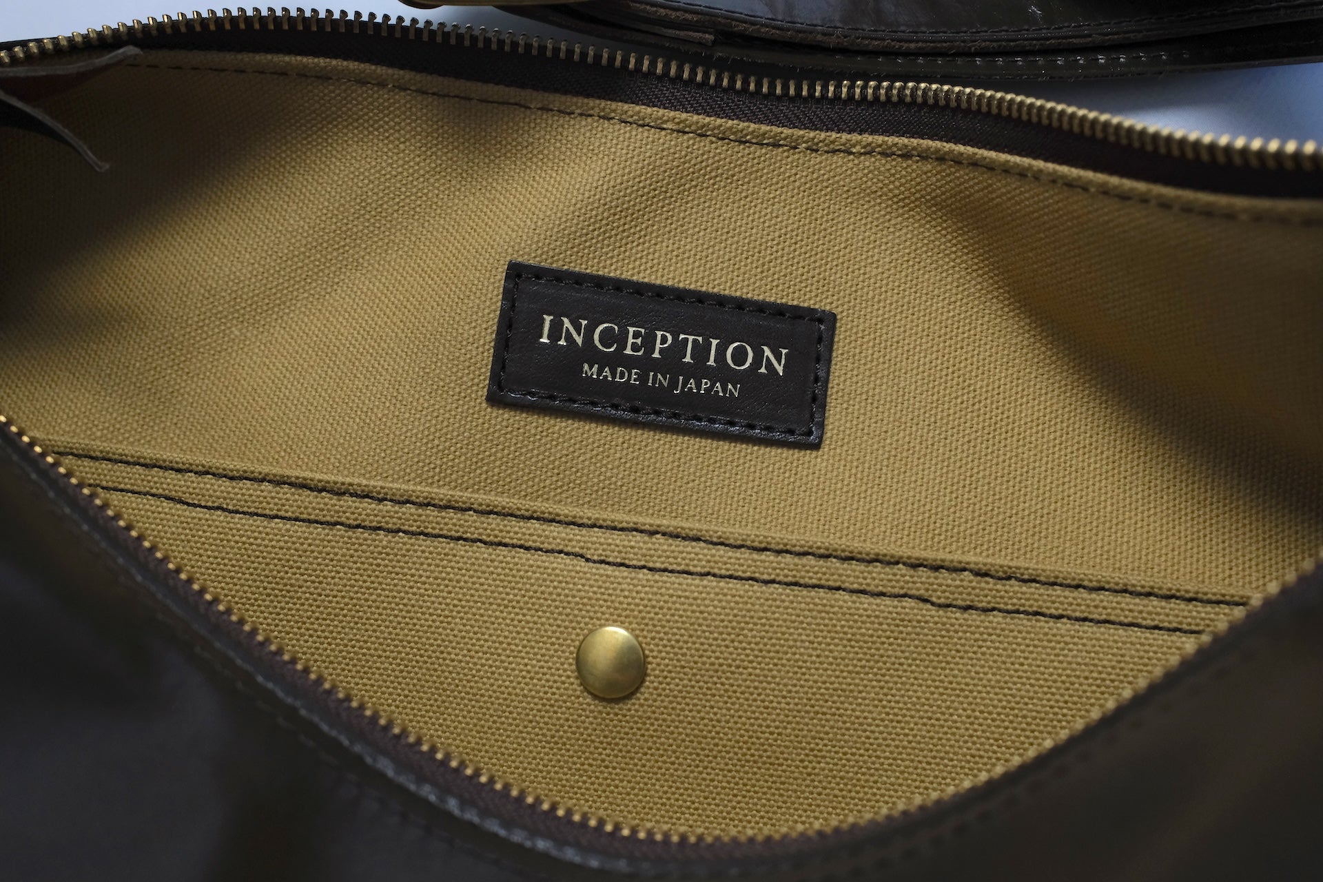 Inception by Accel Co. Horsebutt Size Large Banana Bag (Brown Tea-core)