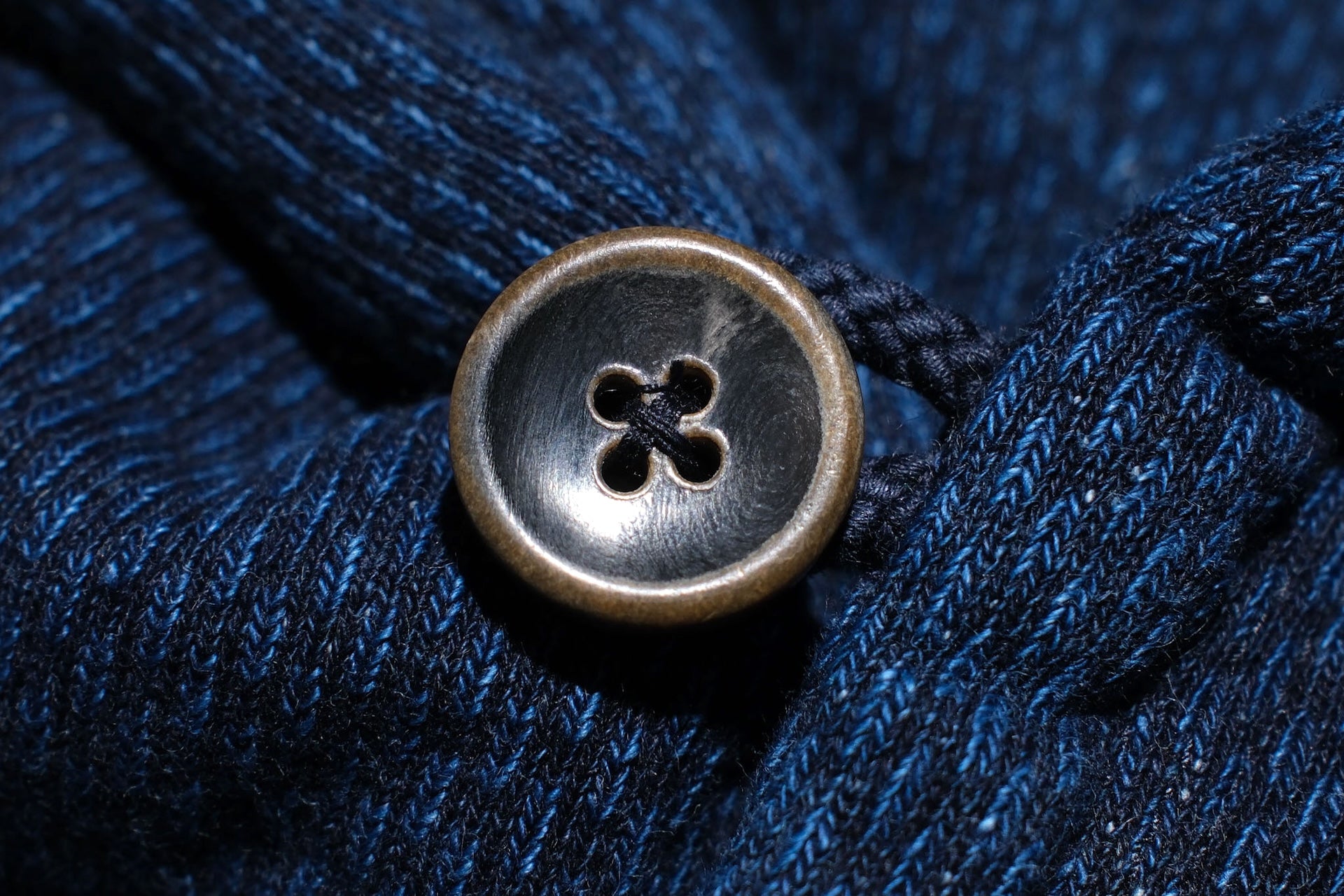 Pure Blue Japan Indigo Dyed "Sashiko" Raglan Pullover