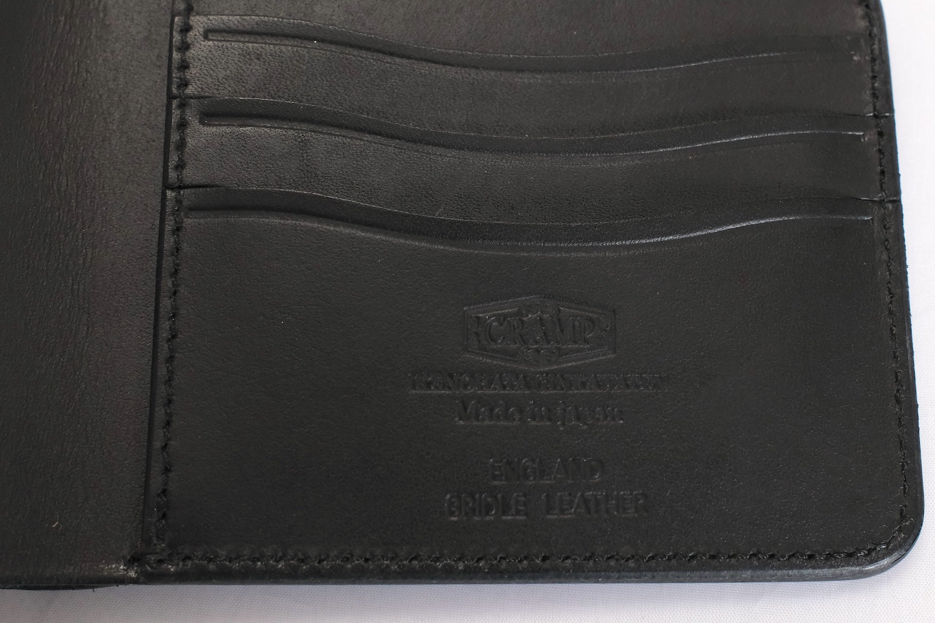 Ikenohata Ginkawaten X CORLECTION Bridle Cowhide Short Wallet (Midnight Navy)