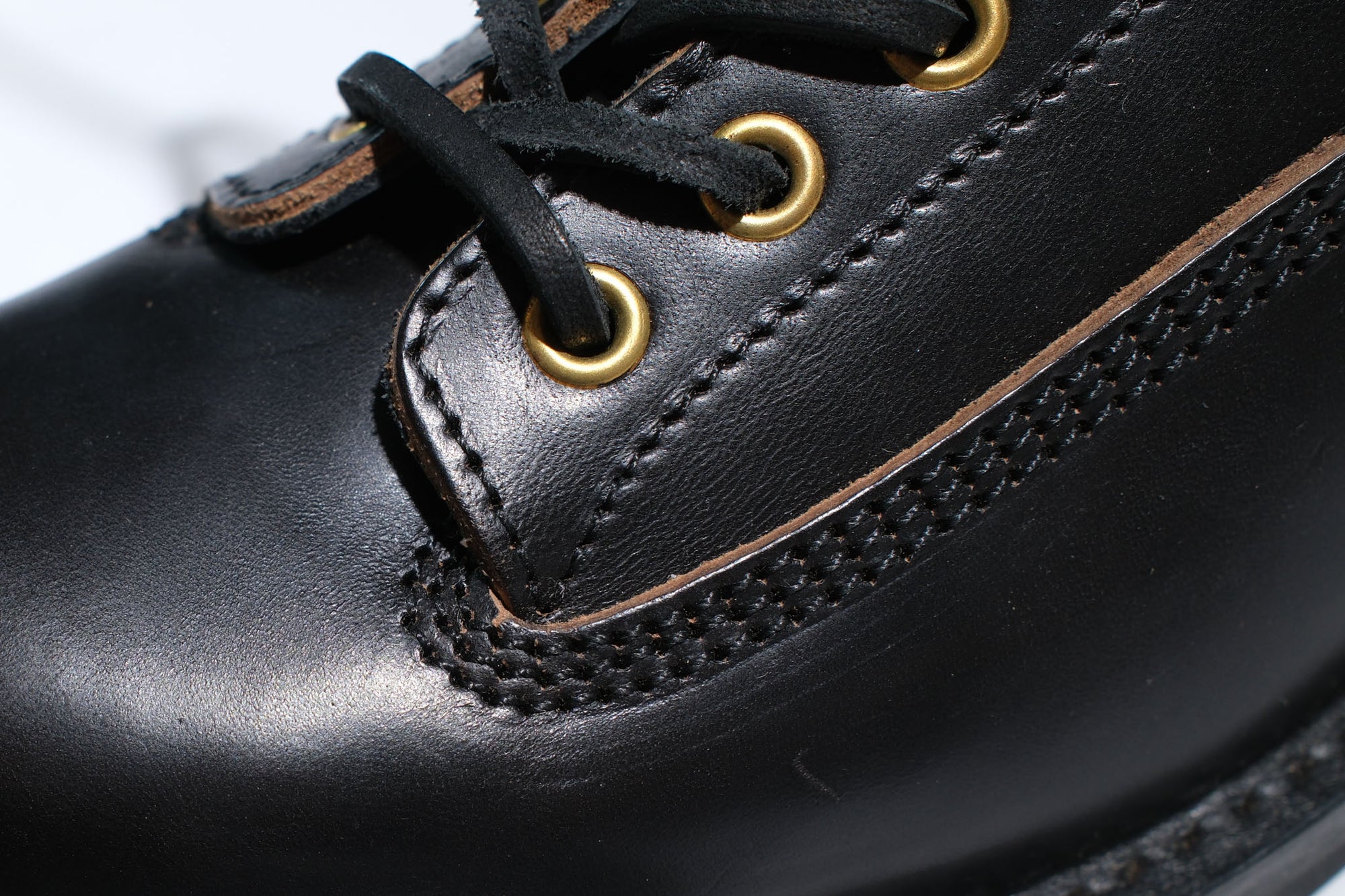The Flat Head 6" Horsebutt Logger Boots (Black Tea-core)