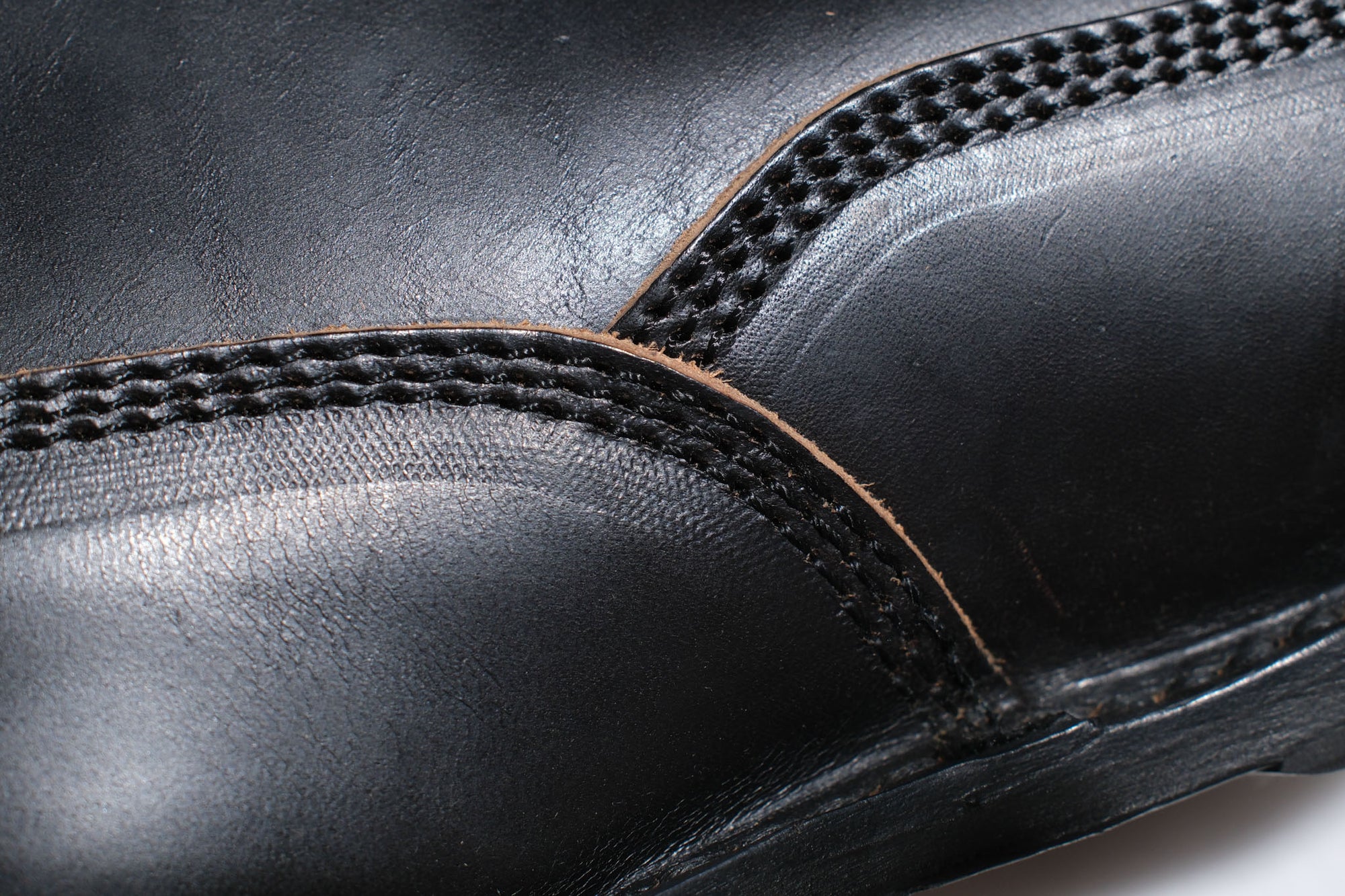 The Flat Head 6" Horsebutt Logger Boots (Black Tea-core)