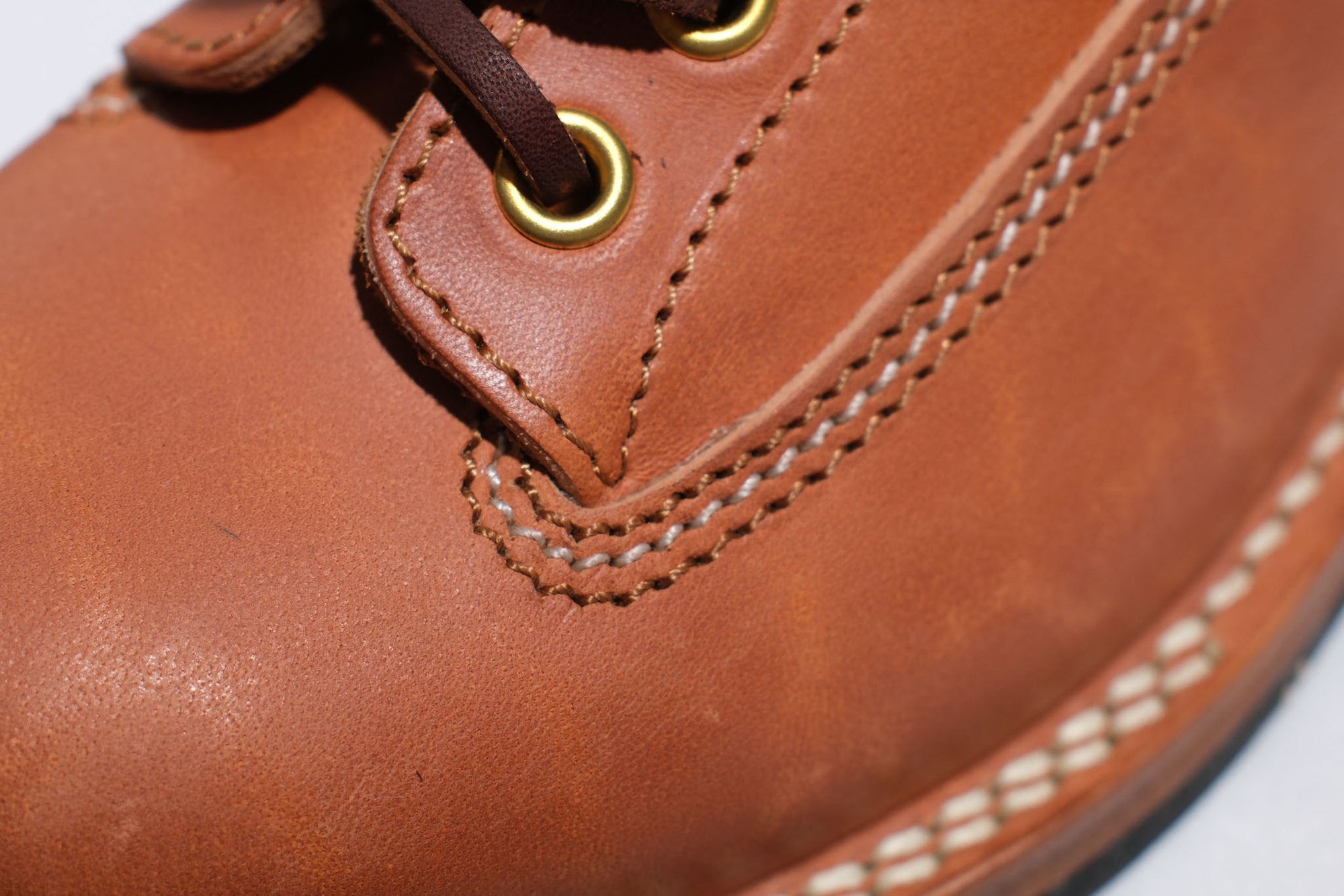 The Flat Head 6" Horsebutt Logger Boots (Camel Tea-core)